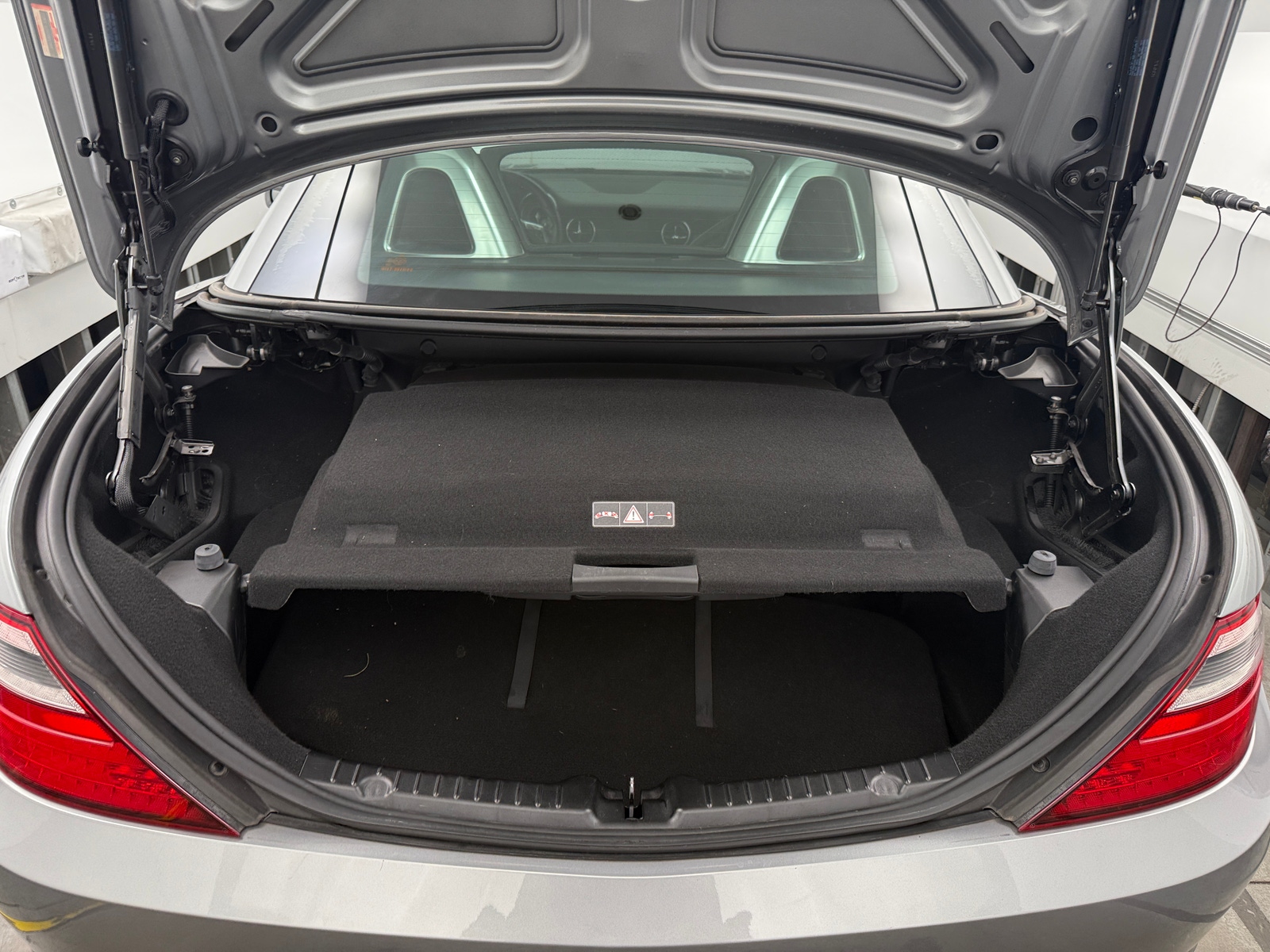 Thumbnail: 2015 Mercedes-Benz SLK - 5