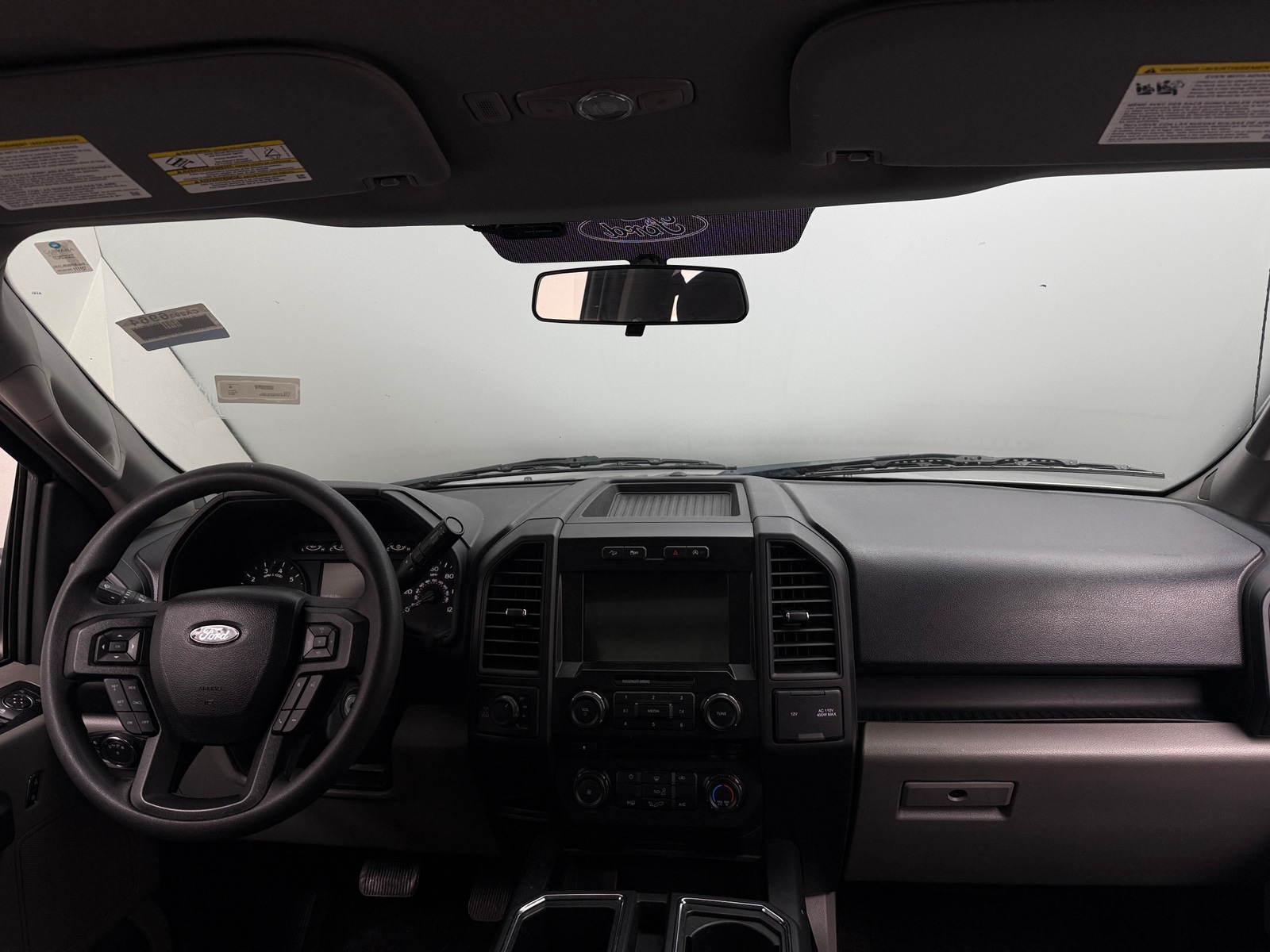 Thumbnail: 2017 Ford Econoline - 3