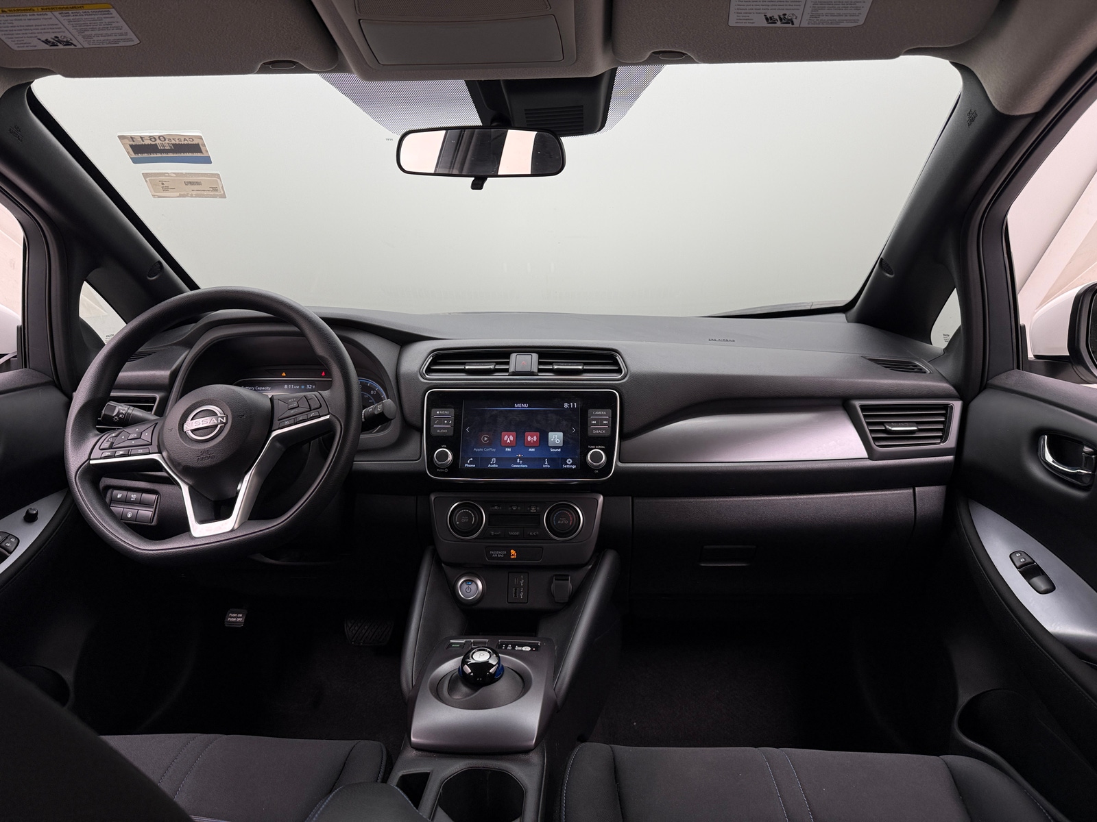 Thumbnail: 2025 Nissan Leaf - 3