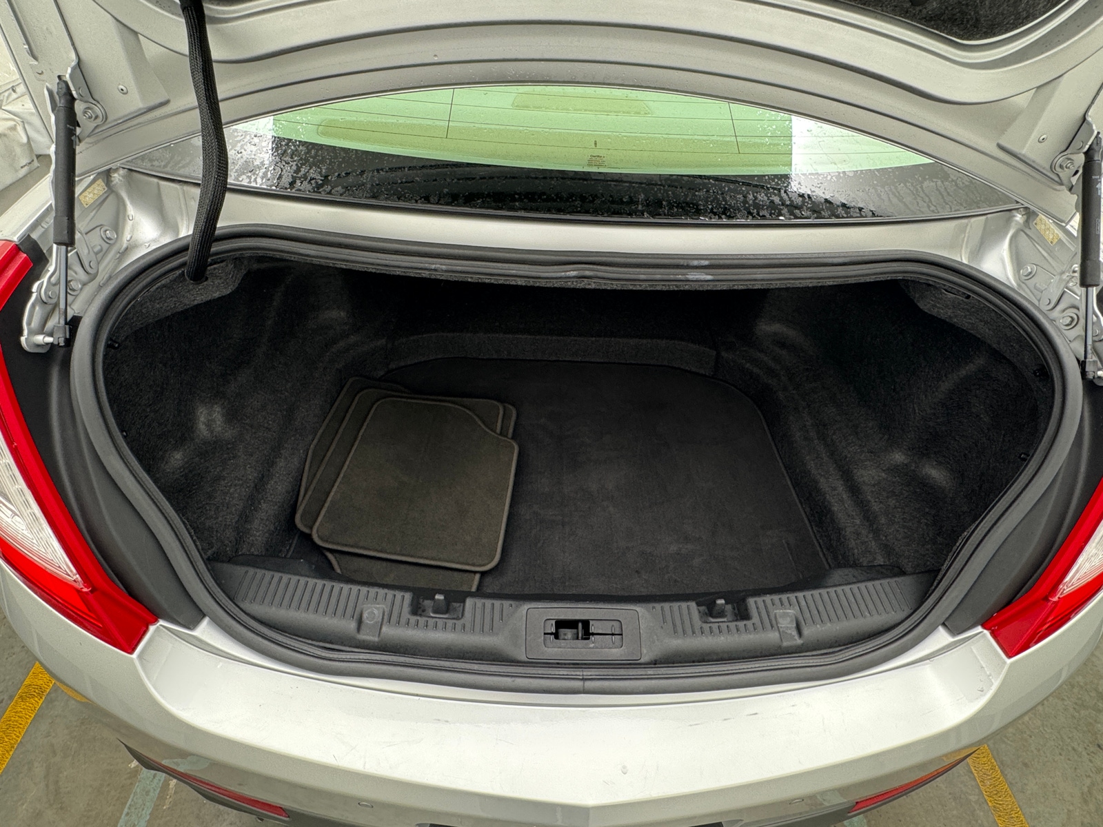 Thumbnail: 2013 Lincoln MKS - 6