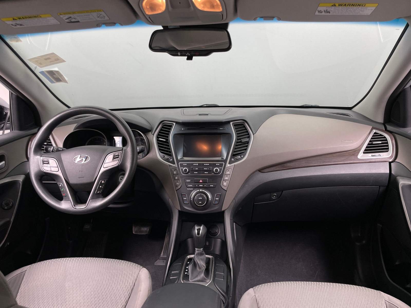 Thumbnail: 2018 Hyundai Santa Fe - 3