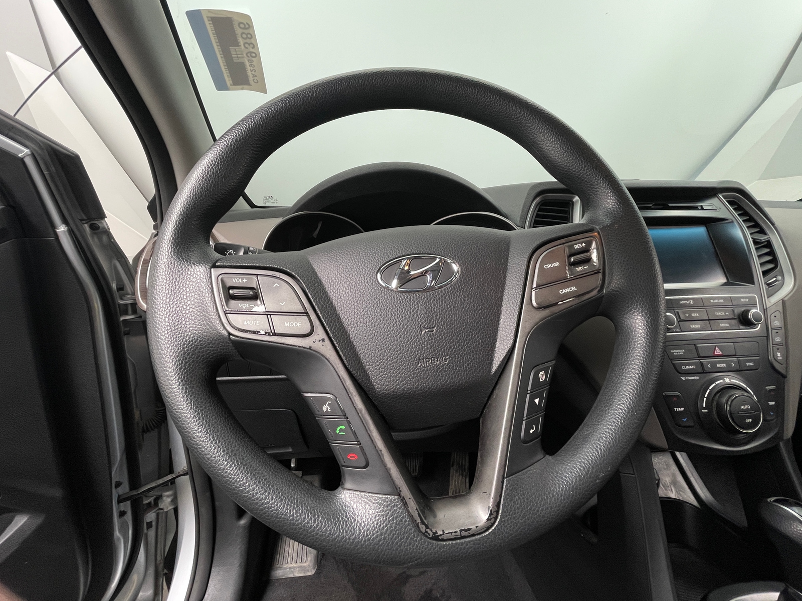 Thumbnail: 2018 Hyundai Santa Fe - 5