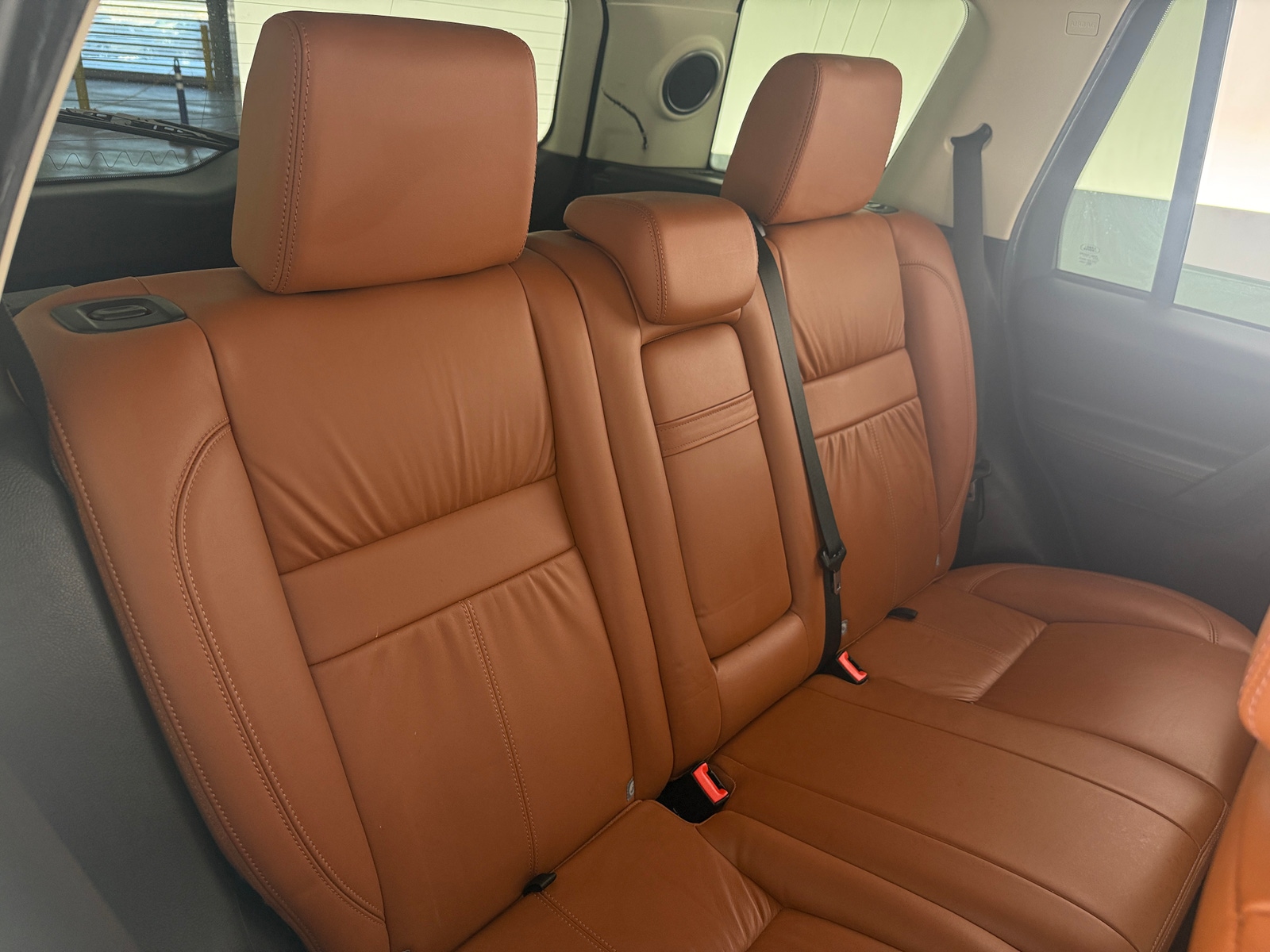 Thumbnail: 2013 Land Rover LR2 - 5