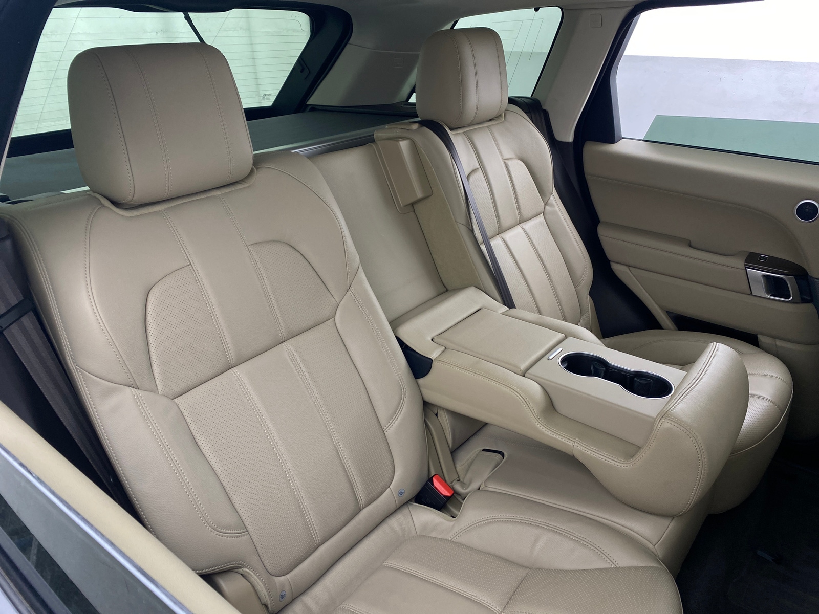 Thumbnail: 2017 Land Rover Range Rover Sport - 5