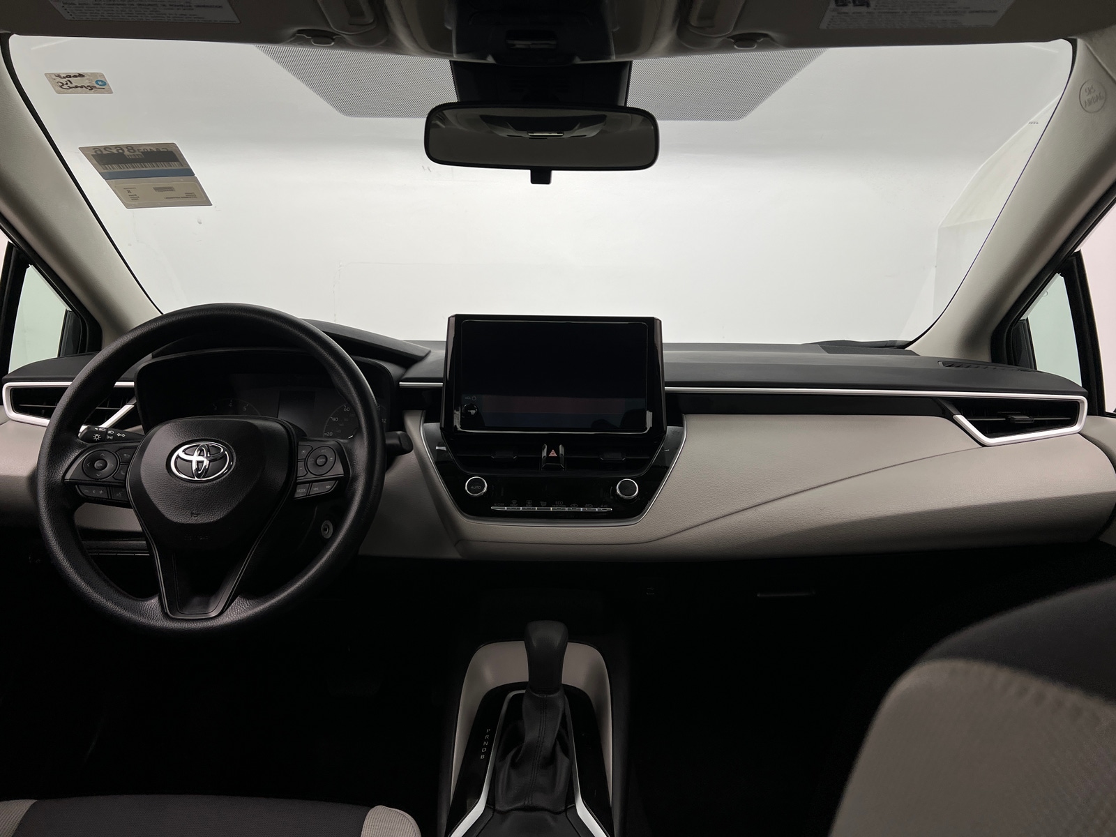 Thumbnail: 2025 Toyota Corolla - 3