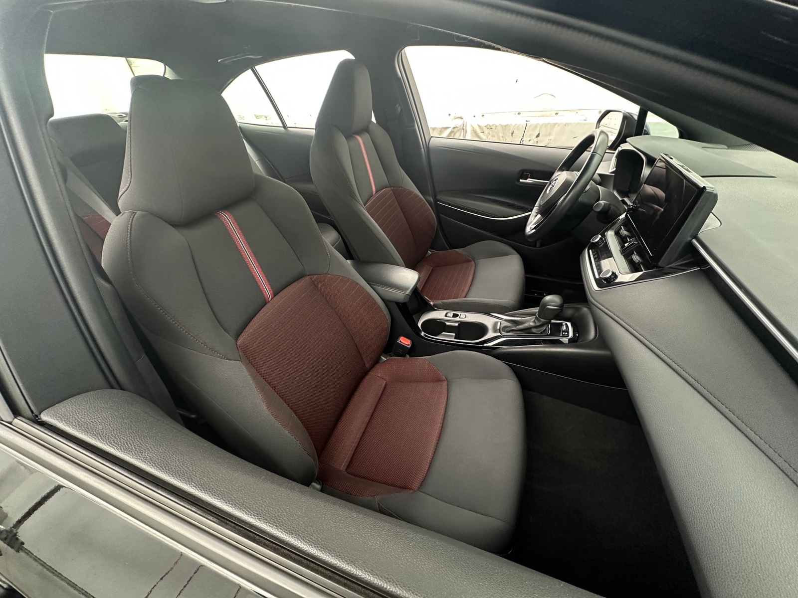 Thumbnail: 2024 Toyota Corolla - 2