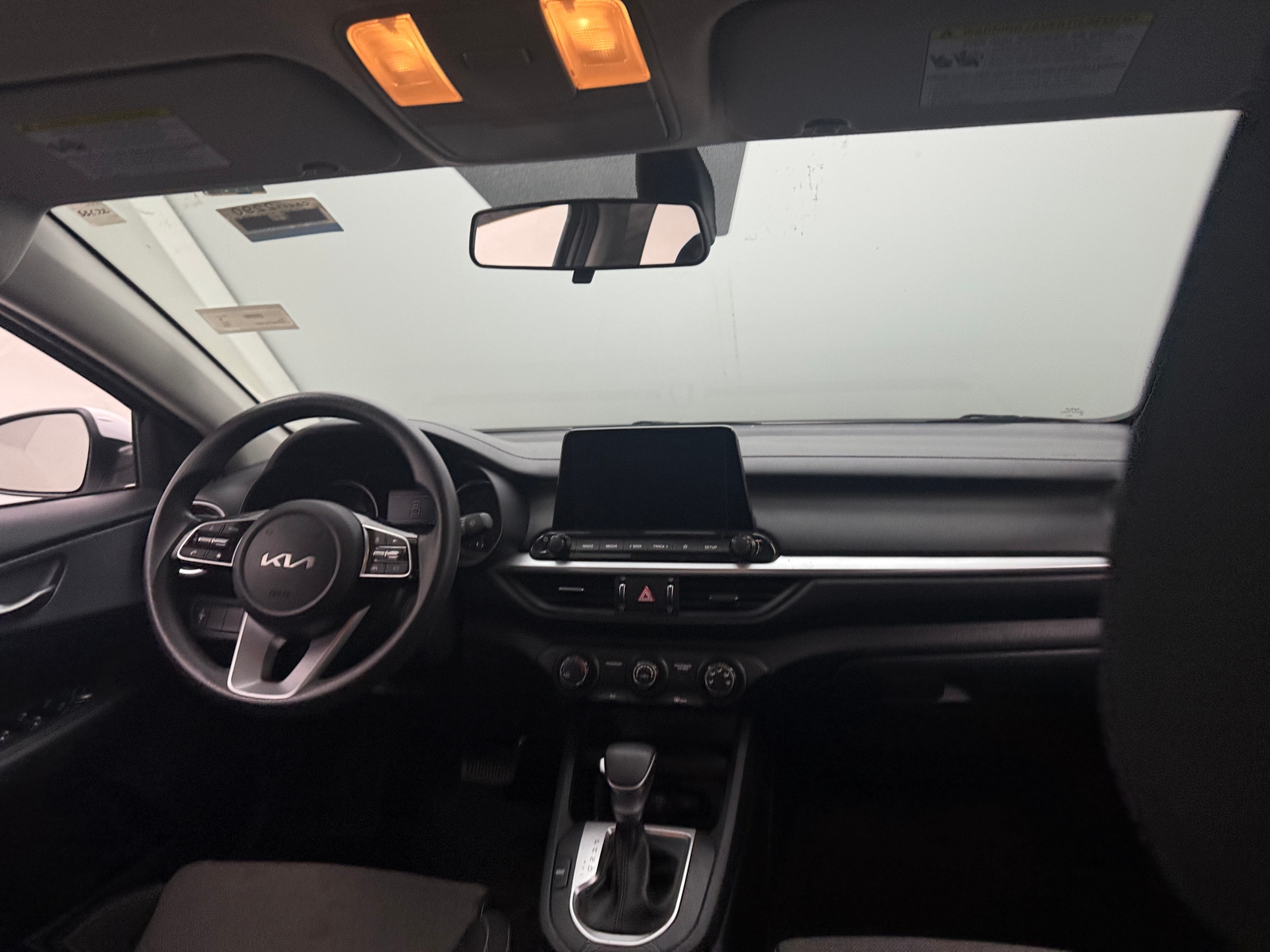 Thumbnail: 2024 Kia Forte - 3