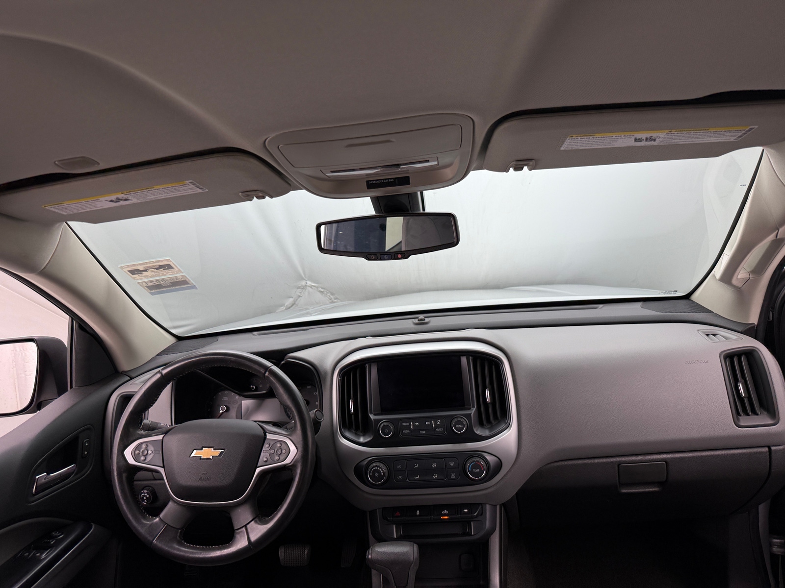 Thumbnail: 2018 Chevrolet Colorado - 3