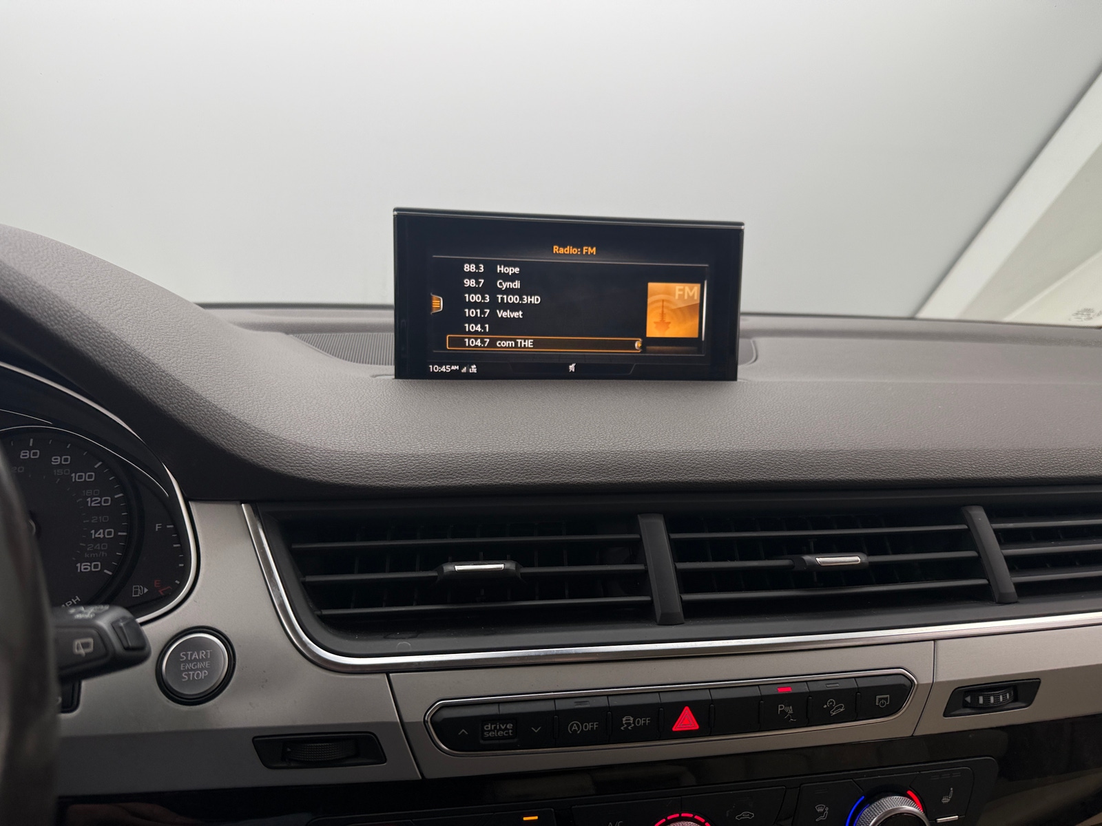 Thumbnail: 2019 Audi Q7 - 3