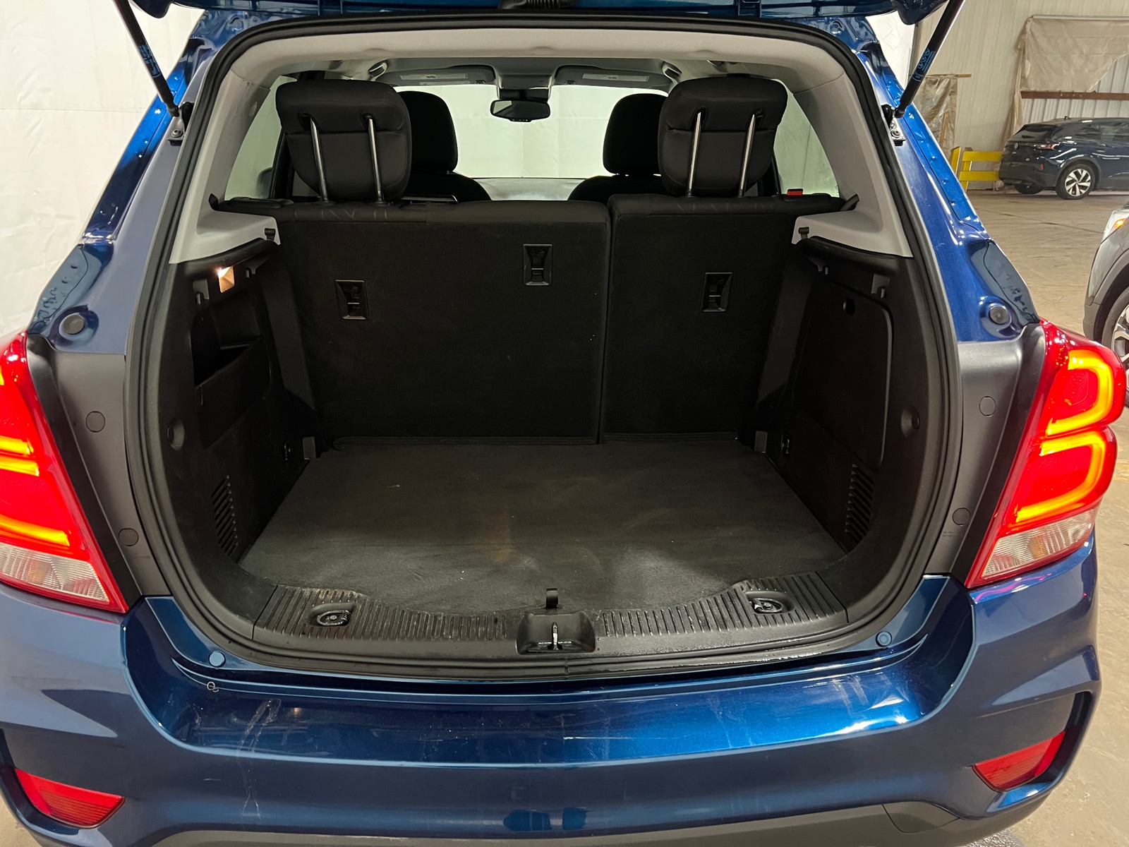 Thumbnail: 2019 Chevrolet Trax - 7