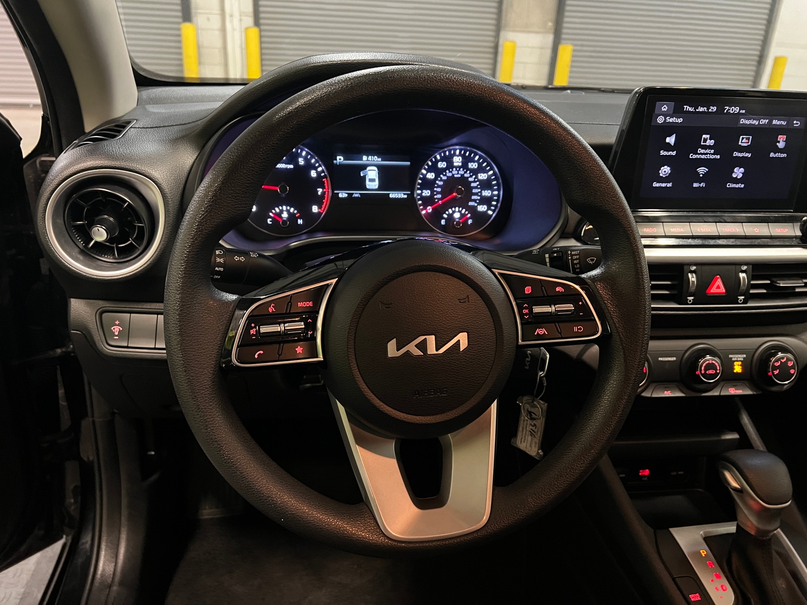 Thumbnail: 2023 Kia Forte - 5