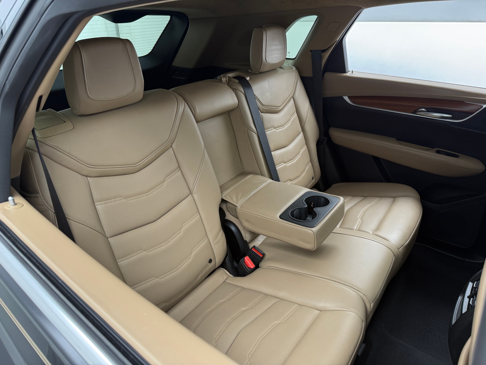 Thumbnail: 2017 Cadillac XT5 - 5