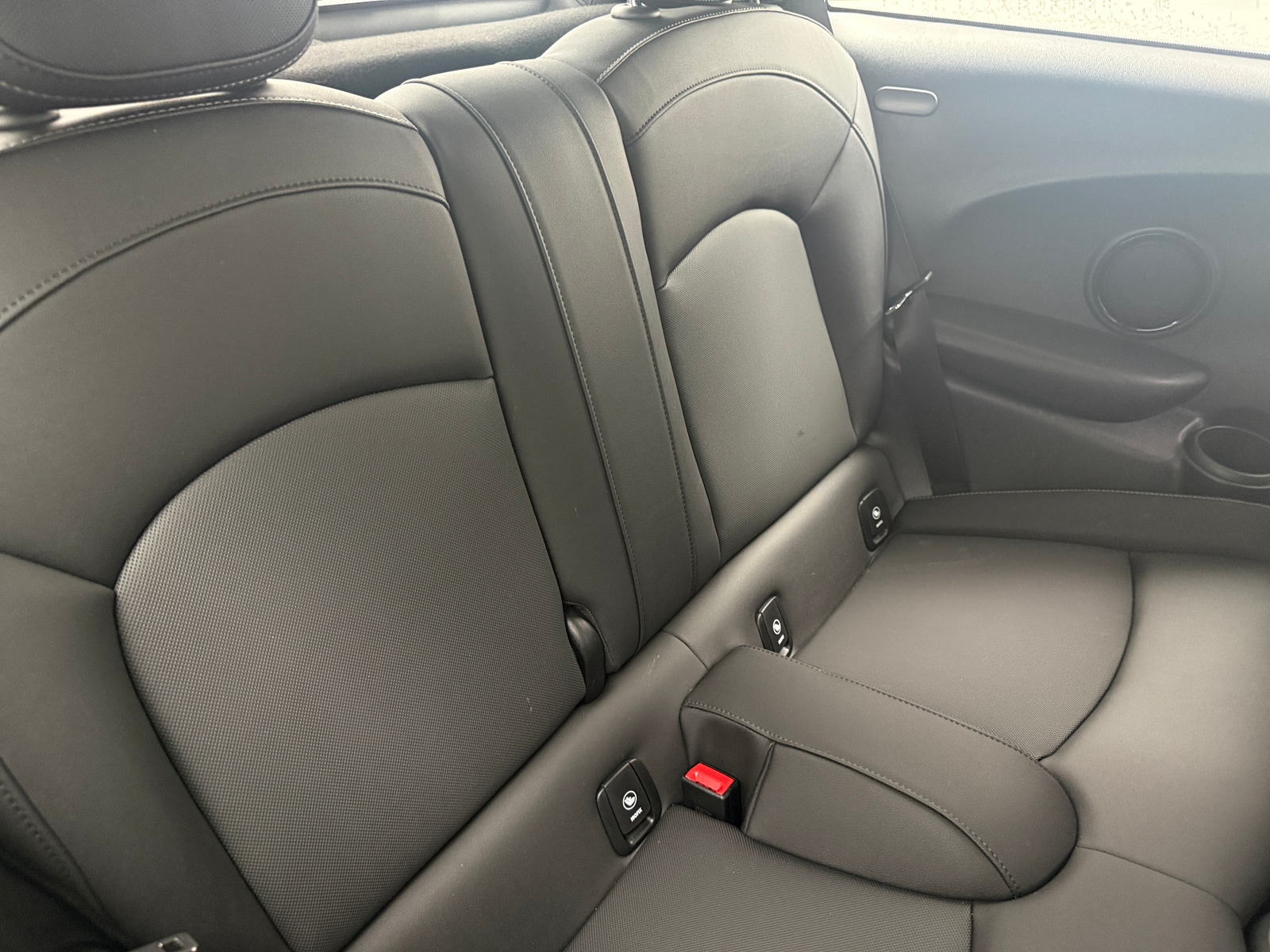 Thumbnail: 2024 MINI Cooper Hardtop - 5