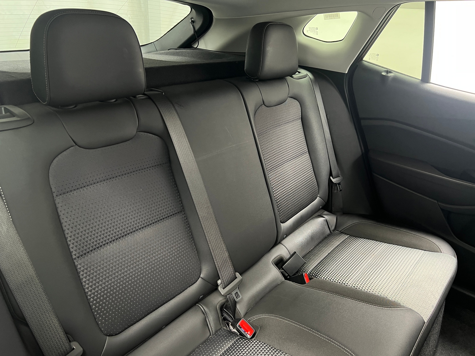 Thumbnail: 2025 Chevrolet Trax - 6