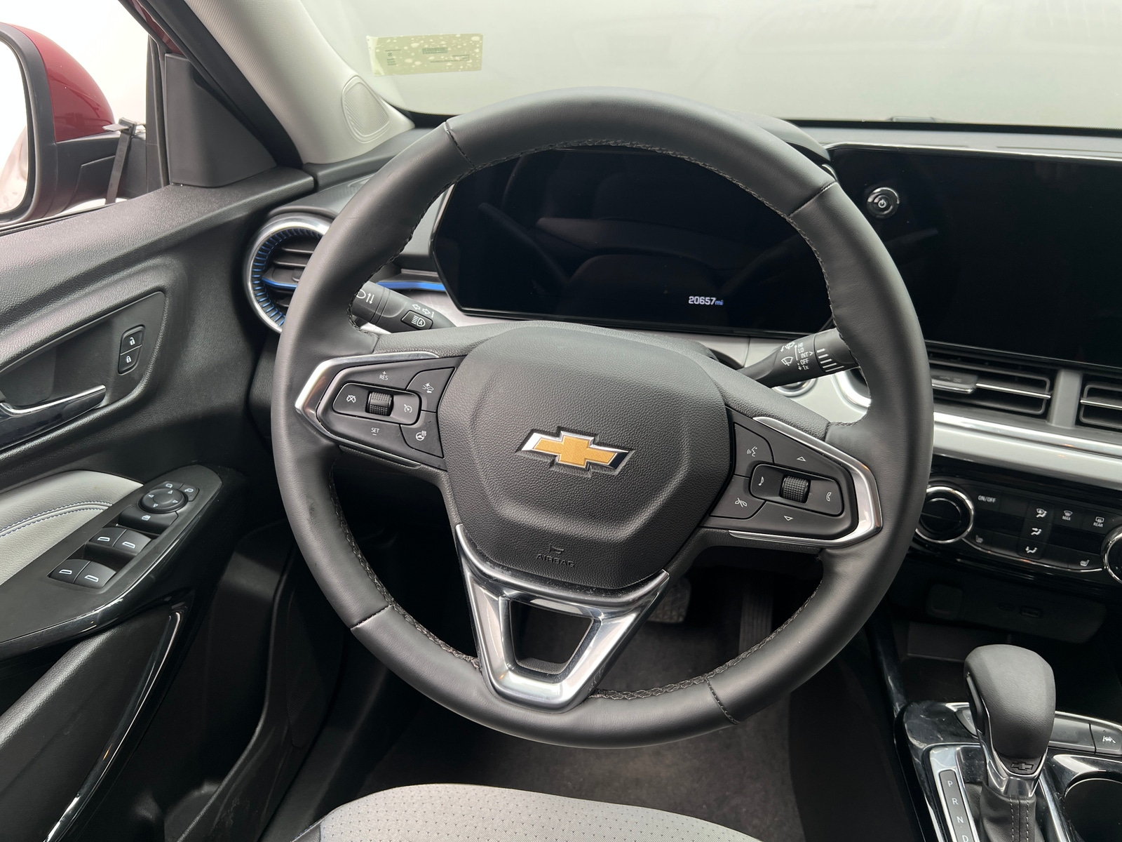 Thumbnail: 2025 Chevrolet Trax - 5