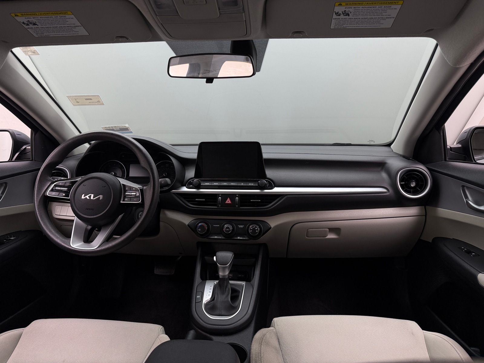 Thumbnail: 2023 Kia Forte - 3