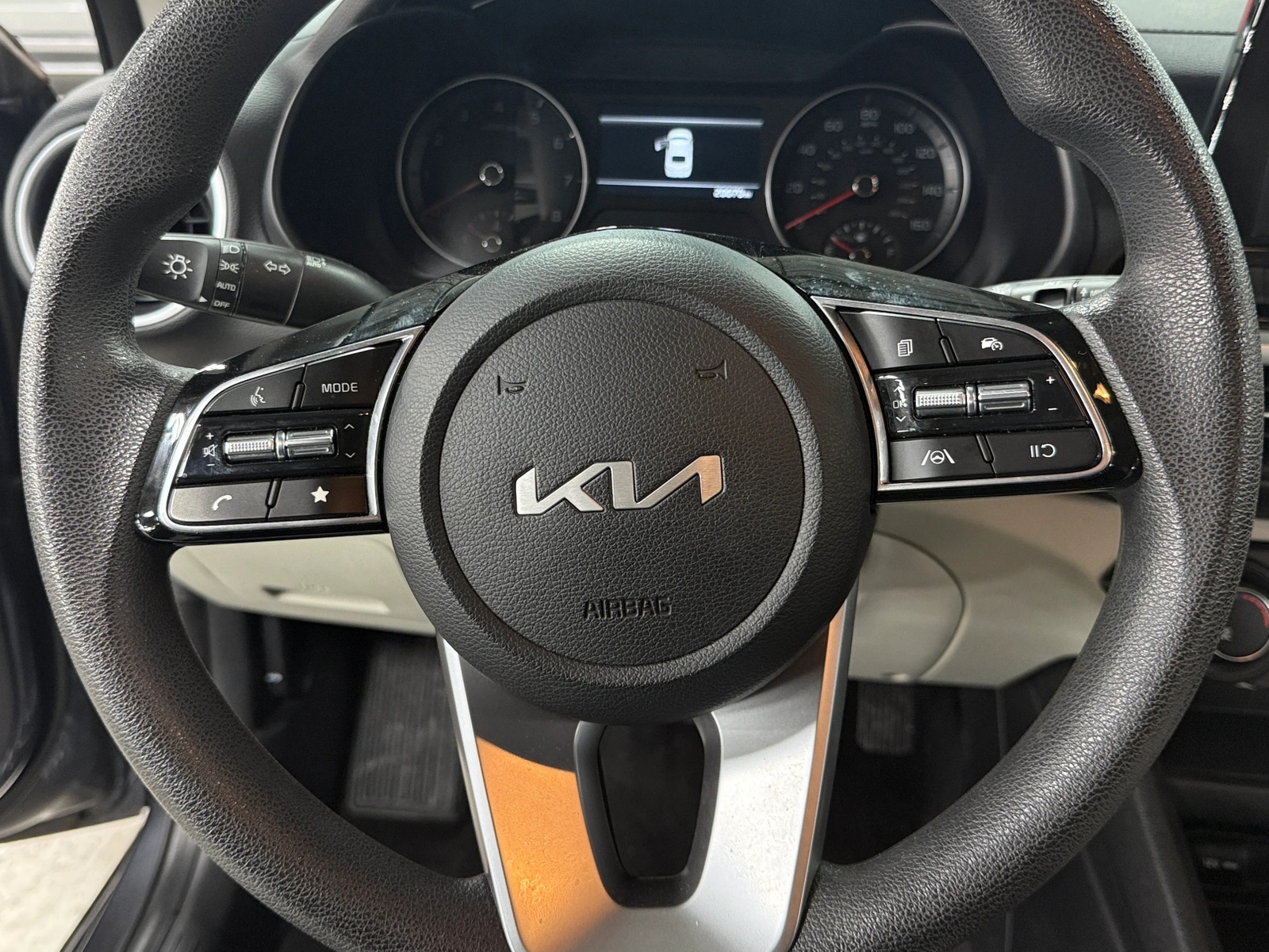 Thumbnail: 2023 Kia Forte - 5