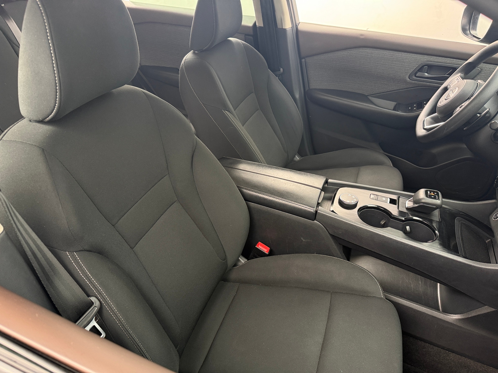 Thumbnail: 2023 Nissan Rogue - 2