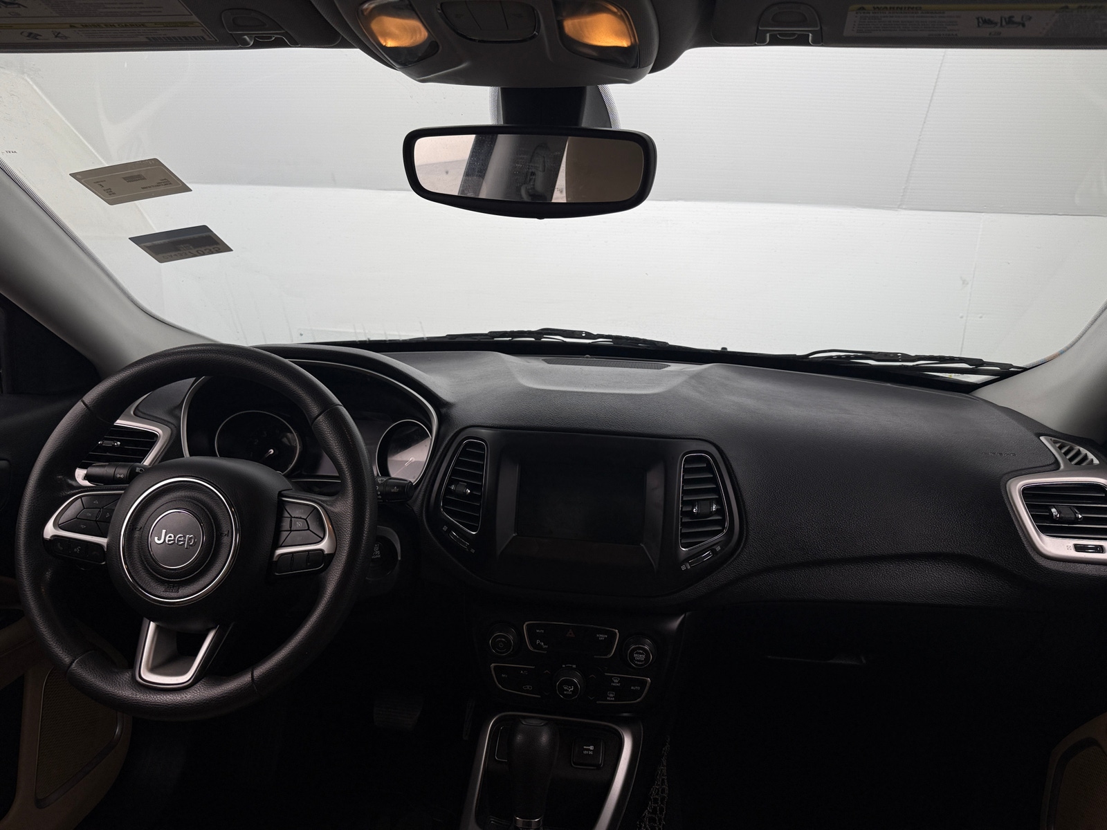 Thumbnail: 2018 Jeep Compass - 3