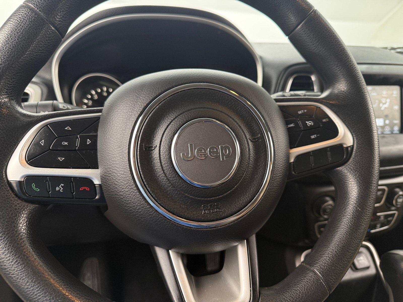 Thumbnail: 2018 Jeep Compass - 5