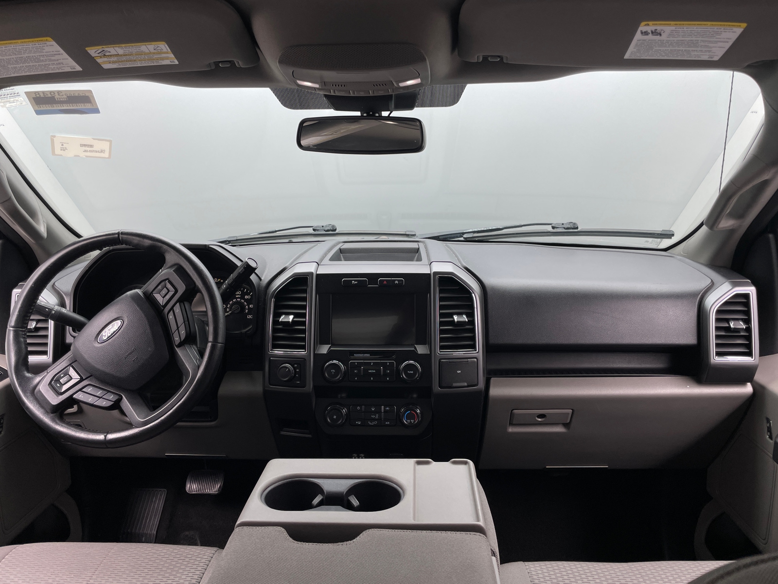 Thumbnail: 2019 Ford Econoline - 3