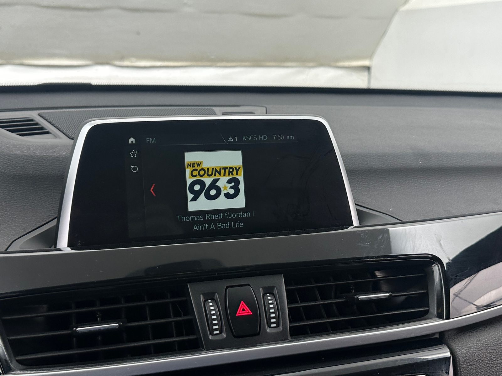 Thumbnail: 2018 BMW X1 - 3