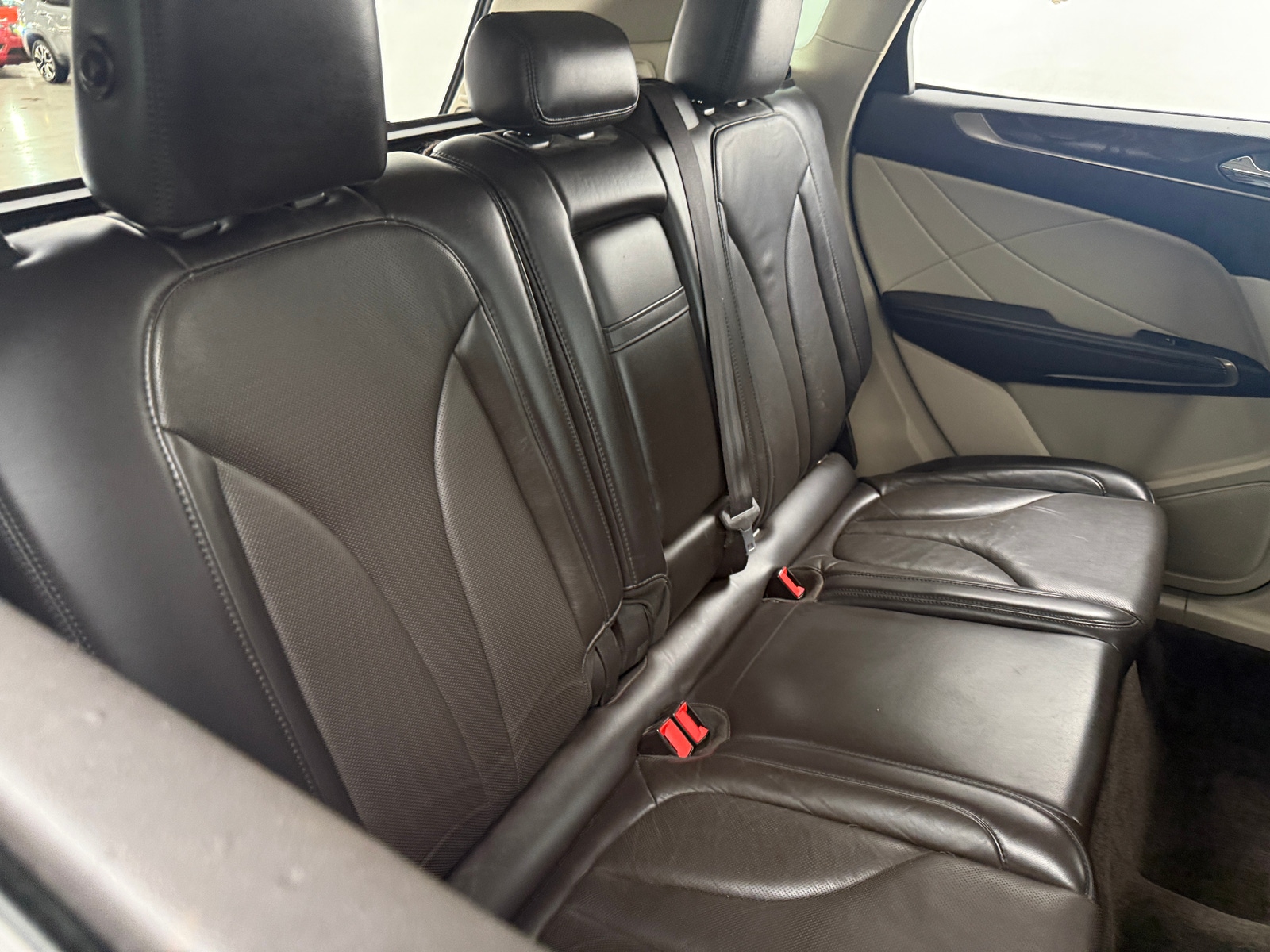 Thumbnail: 2018 Lincoln MKC - 5