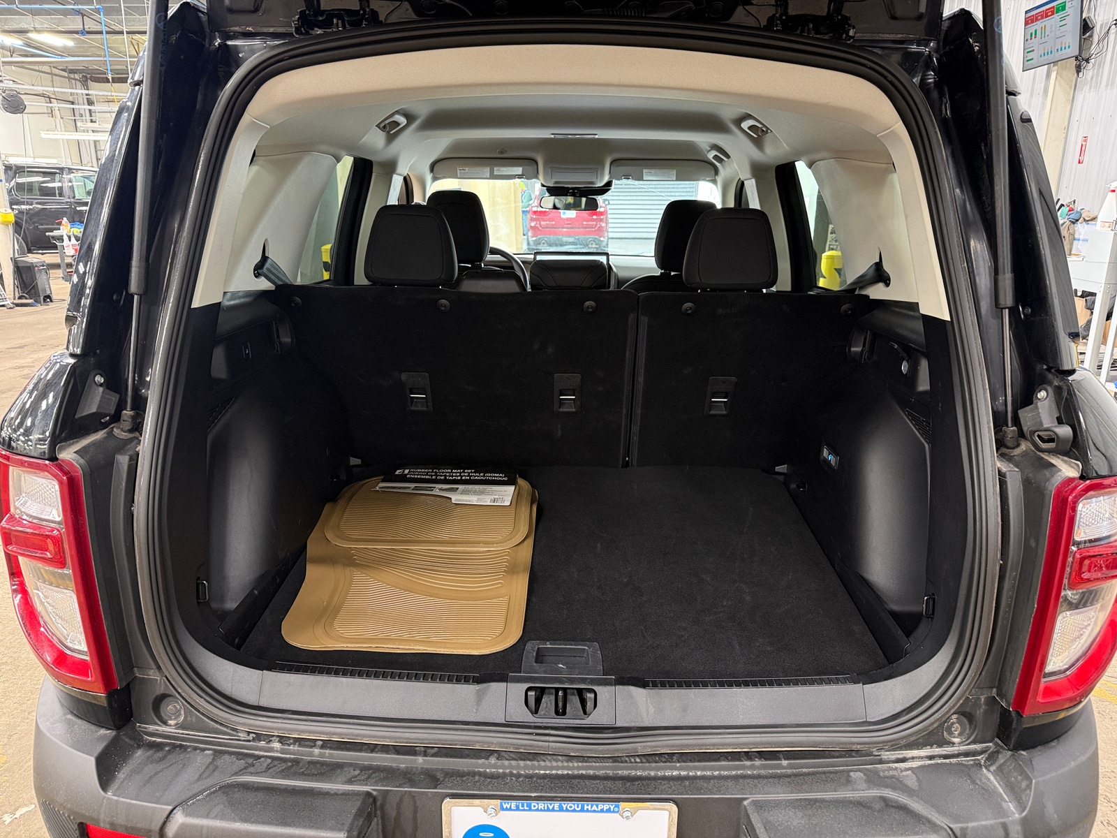 Thumbnail: 2025 Ford Bronco Sport - 7