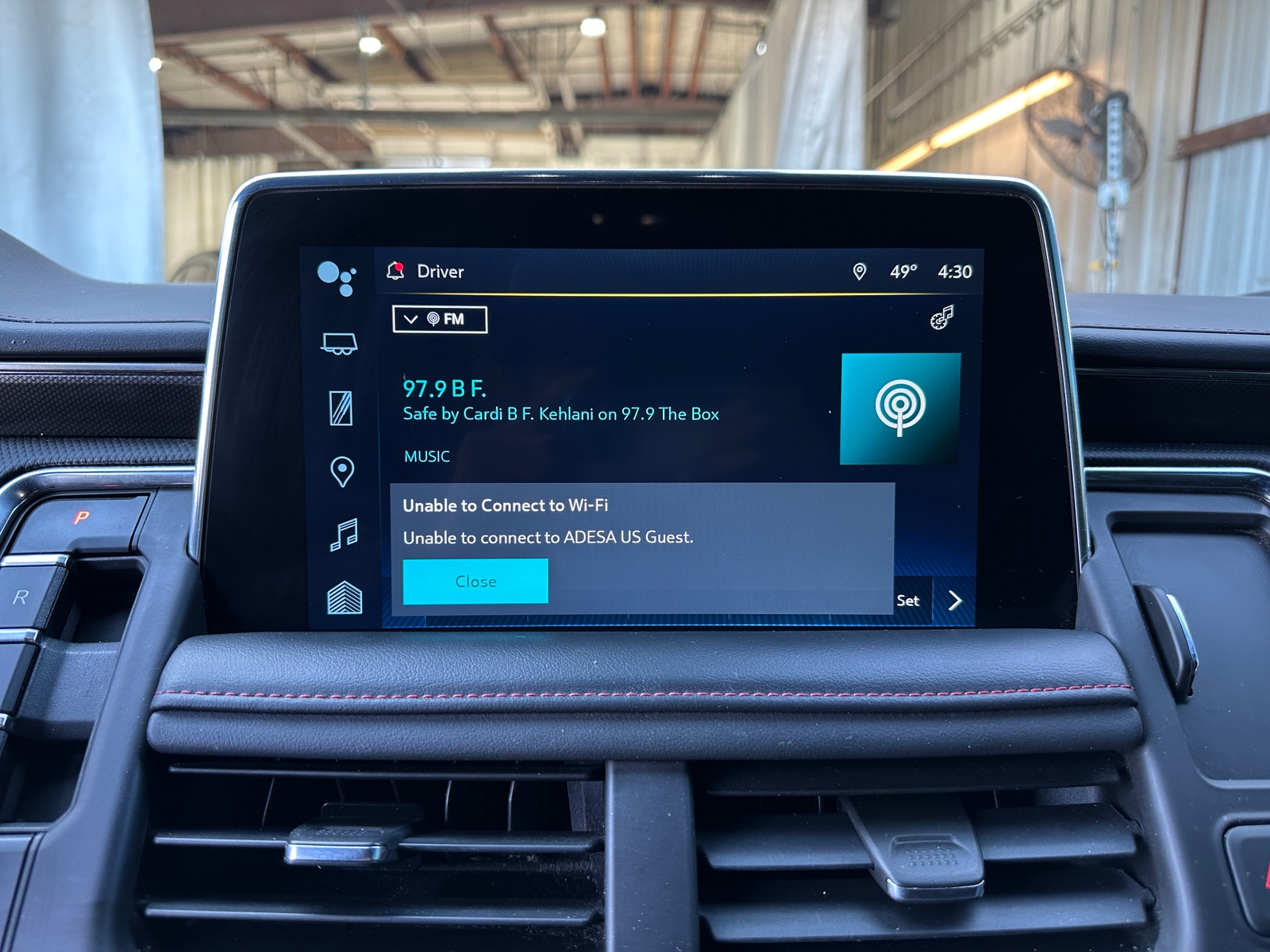 Thumbnail: 2023 Chevrolet Suburban - 3