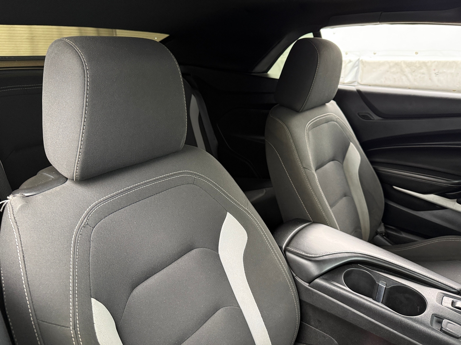 Thumbnail: 2018 Chevrolet Camaro - 2