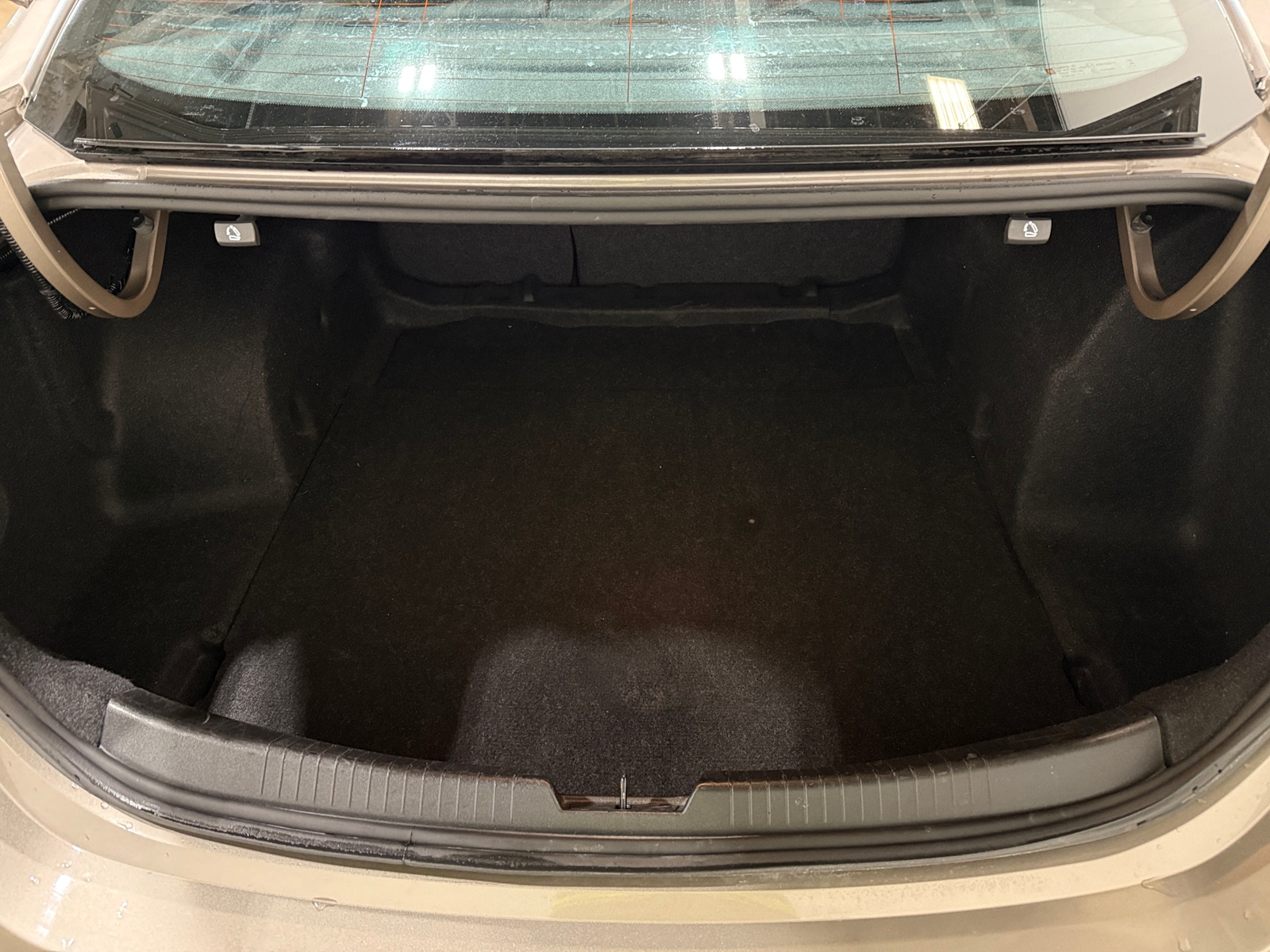 Thumbnail: 2024 Chevrolet Malibu - 7