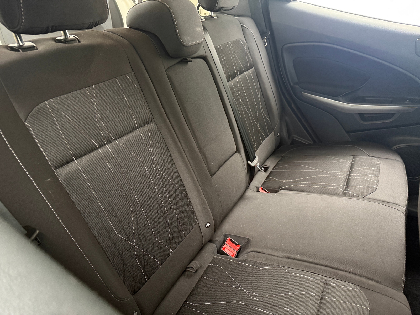 Thumbnail: 2018 Ford EcoSport - 6