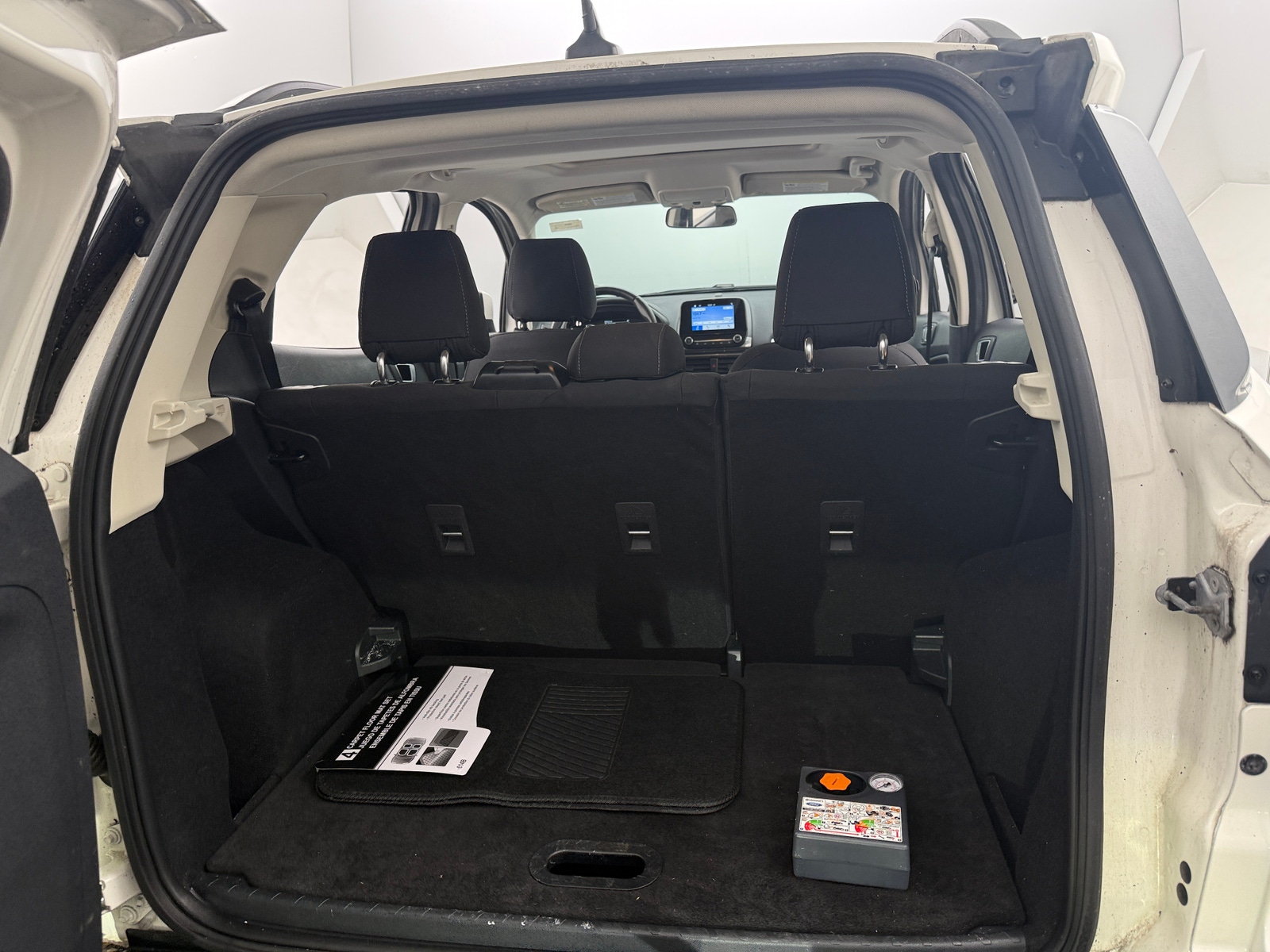 Thumbnail: 2018 Ford EcoSport - 7