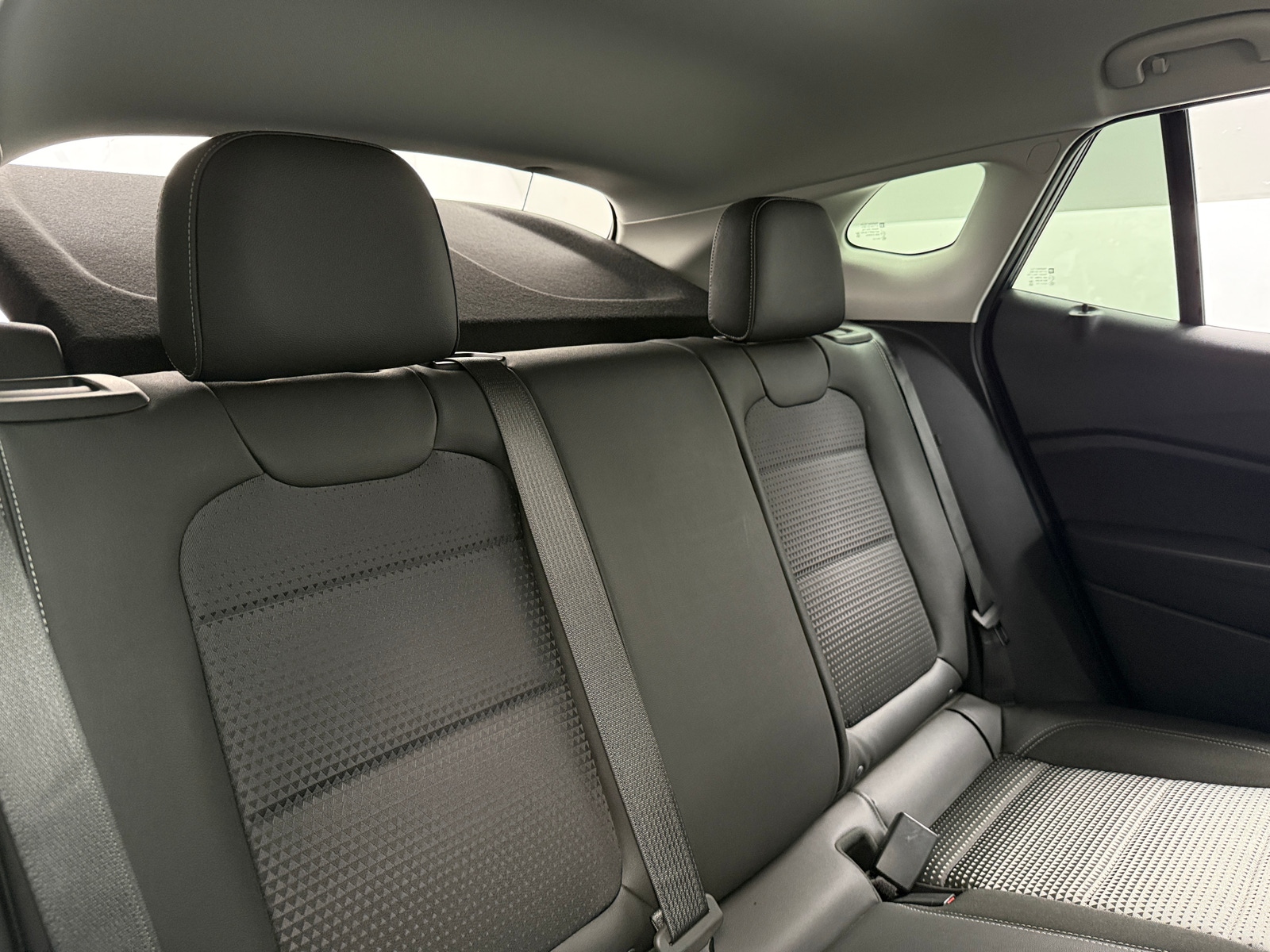 Thumbnail: 2025 Chevrolet Trax - 6