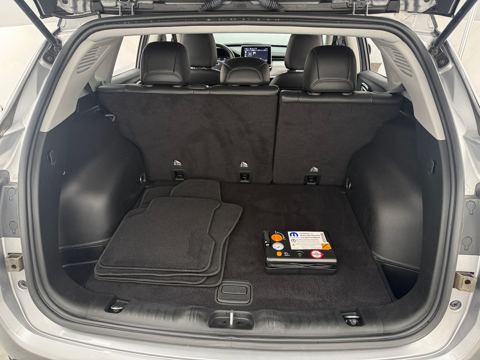 Thumbnail: 2022 Jeep Compass - 6