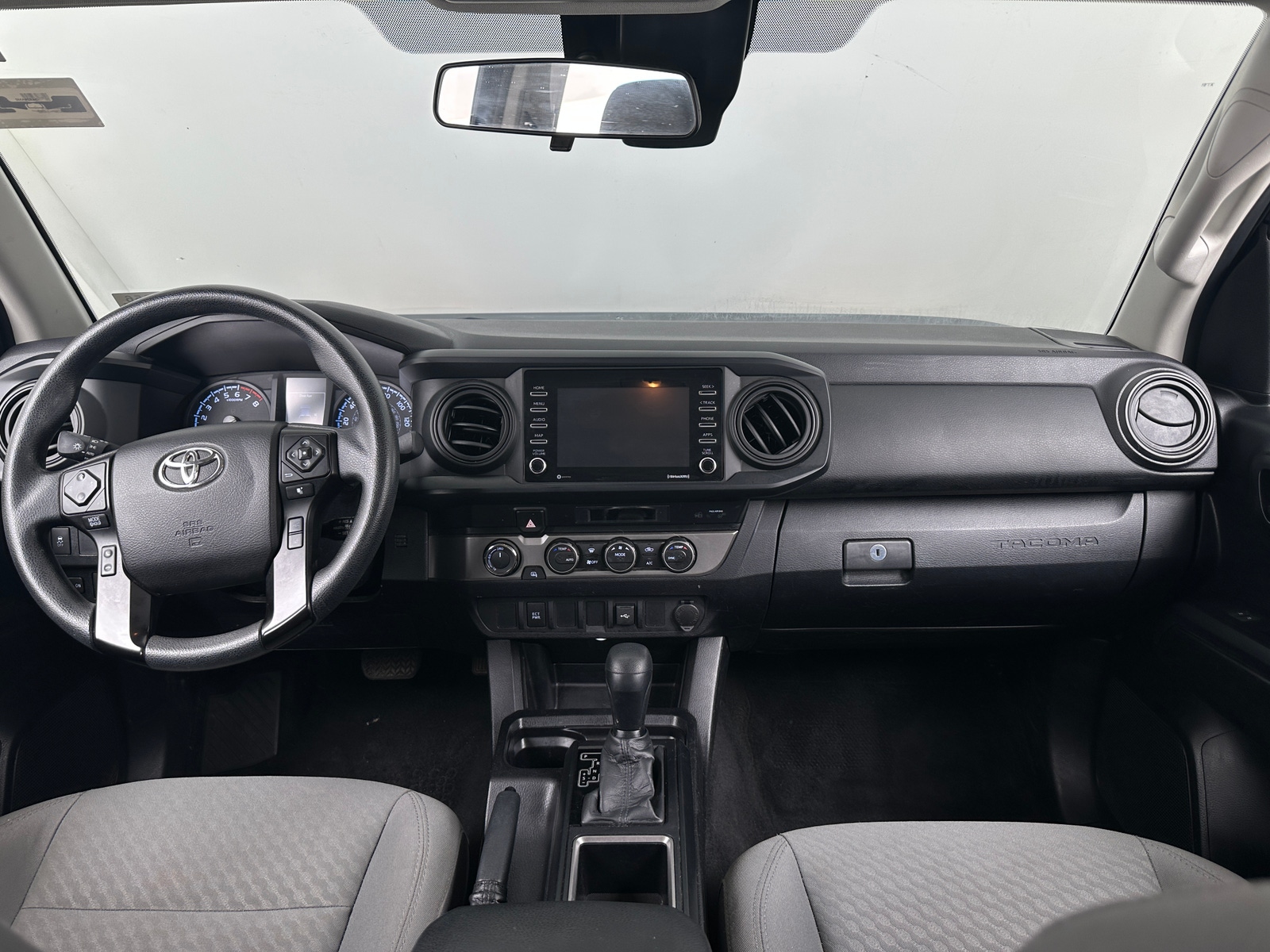 Thumbnail: 2022 Toyota Tacoma - 3