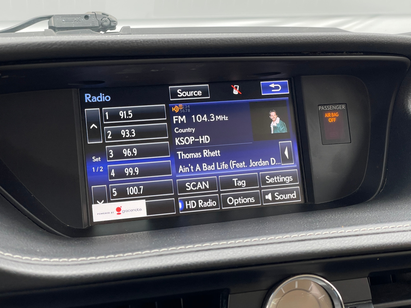 Thumbnail: 2015 Lexus ES - 3