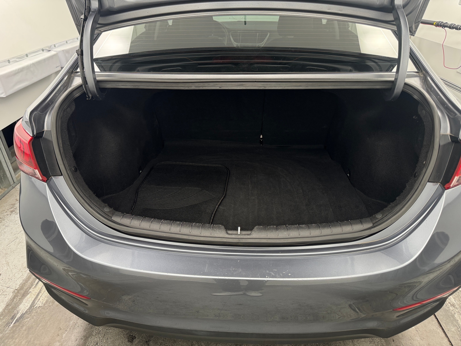 Thumbnail: 2019 Hyundai Accent - 7