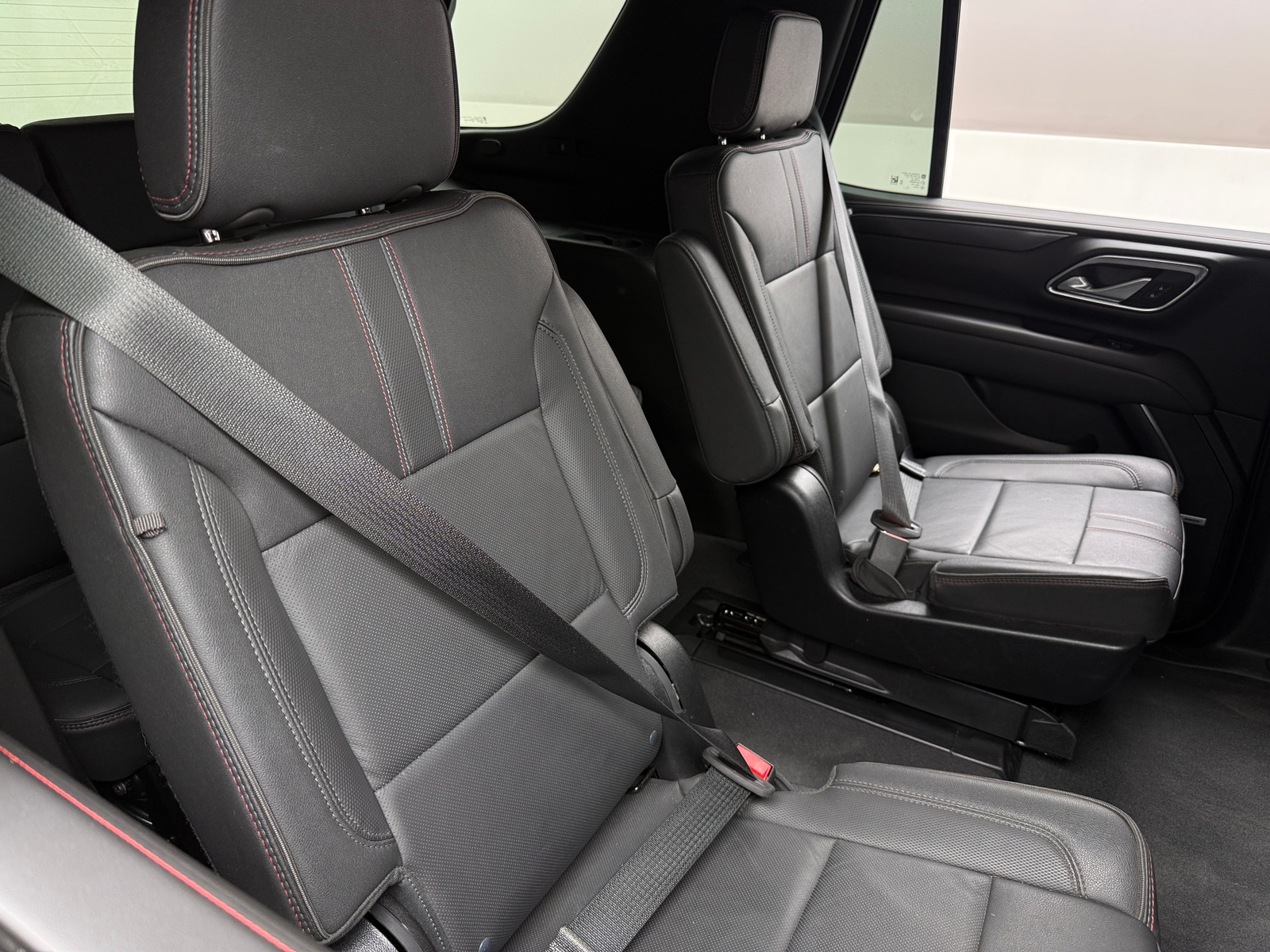 Thumbnail: 2024 Chevrolet Tahoe - 5