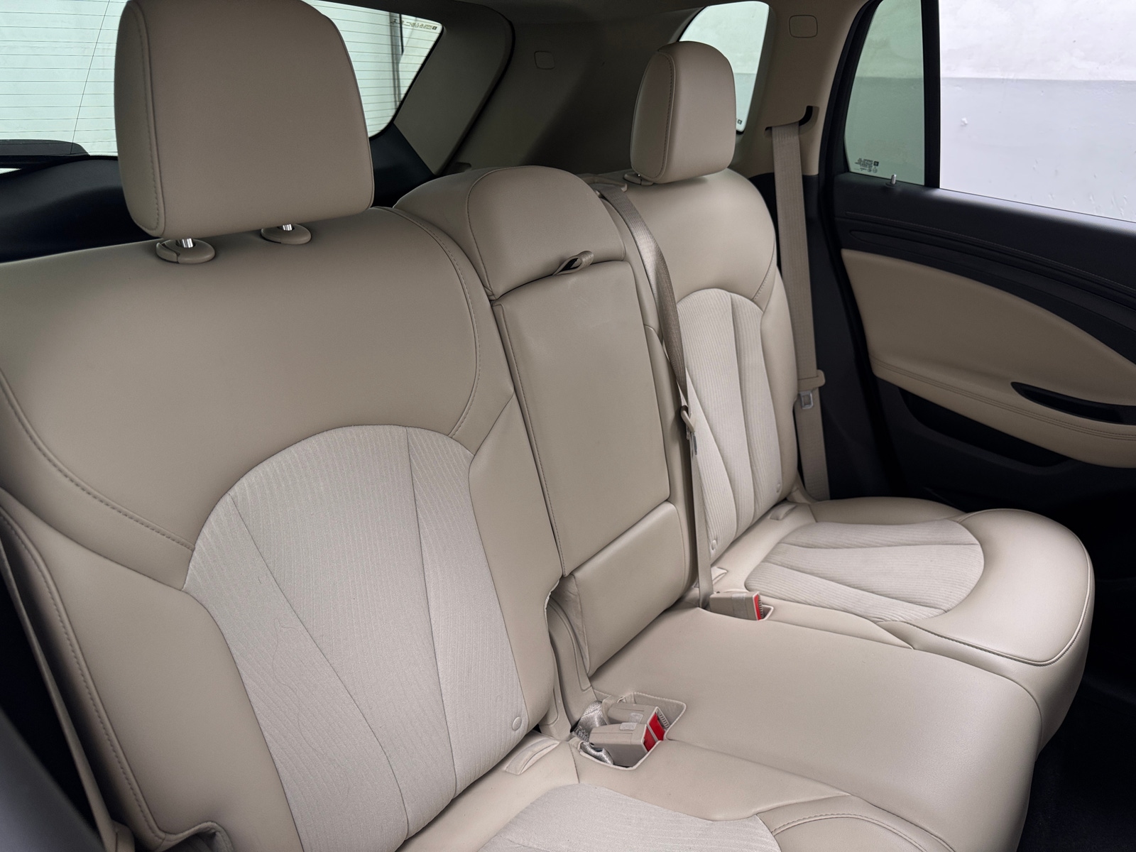 Thumbnail: 2017 Buick Envision - 5