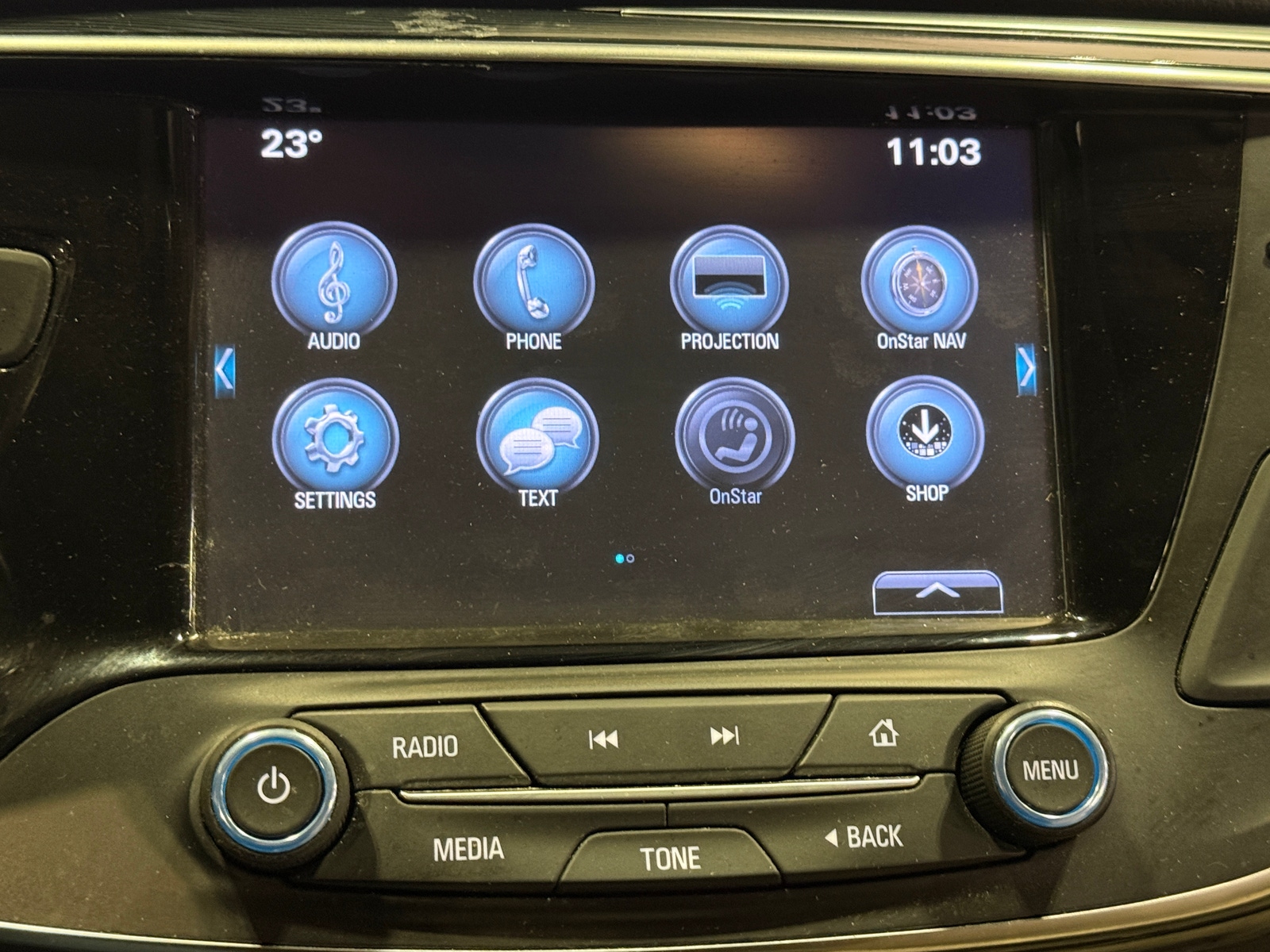 Thumbnail: 2017 Buick Envision - 3