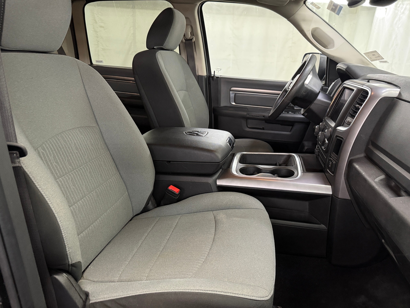 Thumbnail: 2023 RAM 1500 Classic - 2