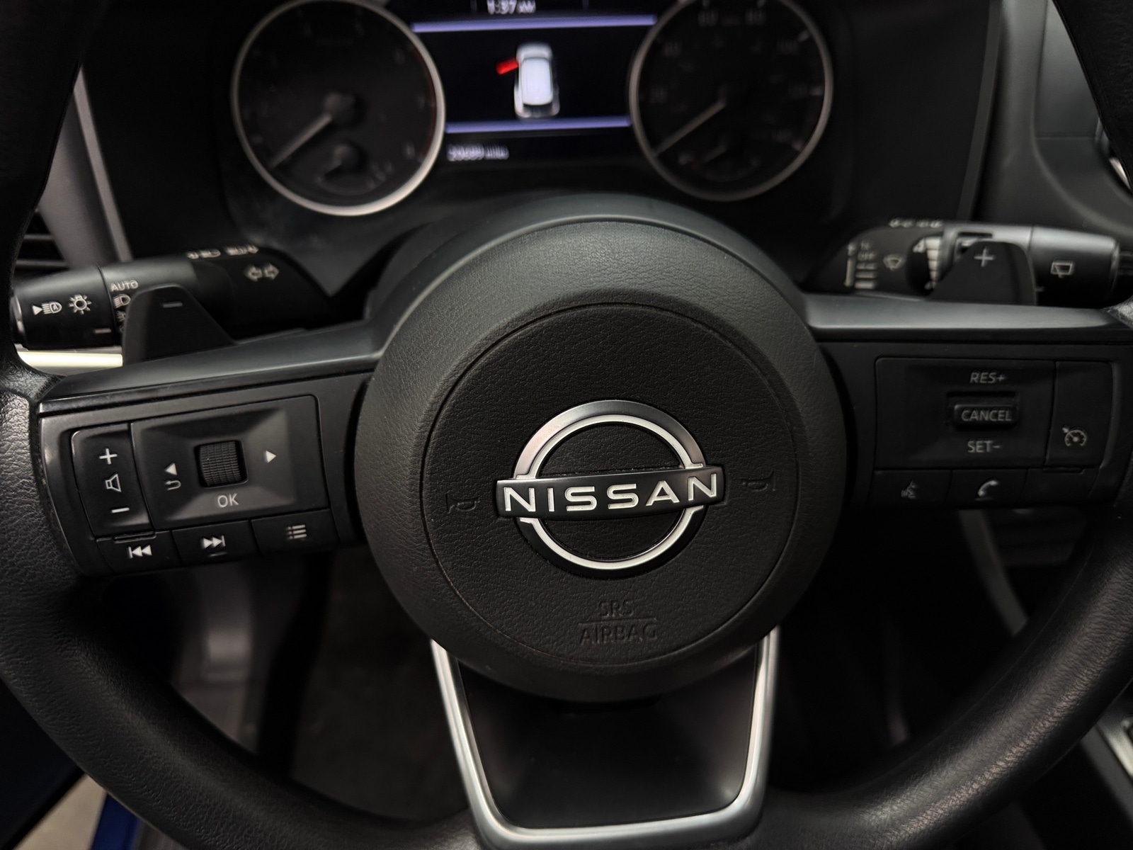 Thumbnail: 2023 Nissan Rogue - 5