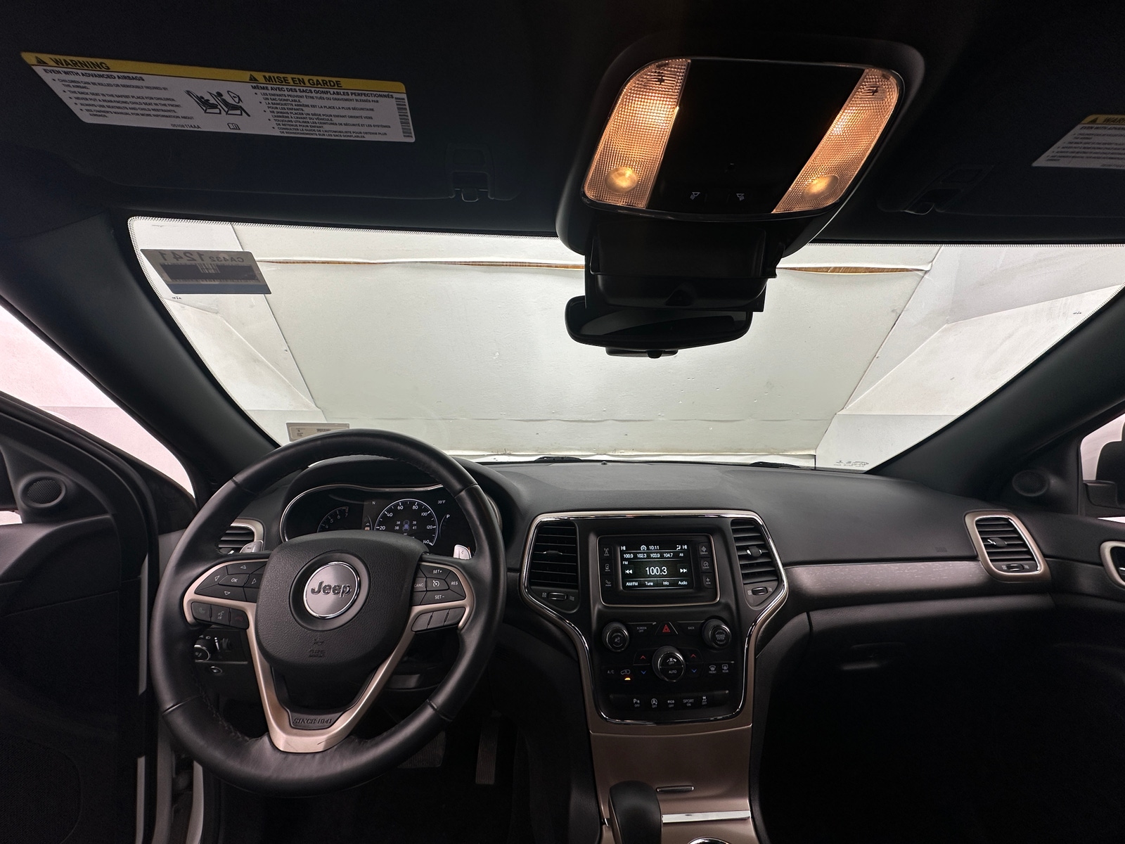 Thumbnail: 2017 Jeep Grand Cherokee - 3