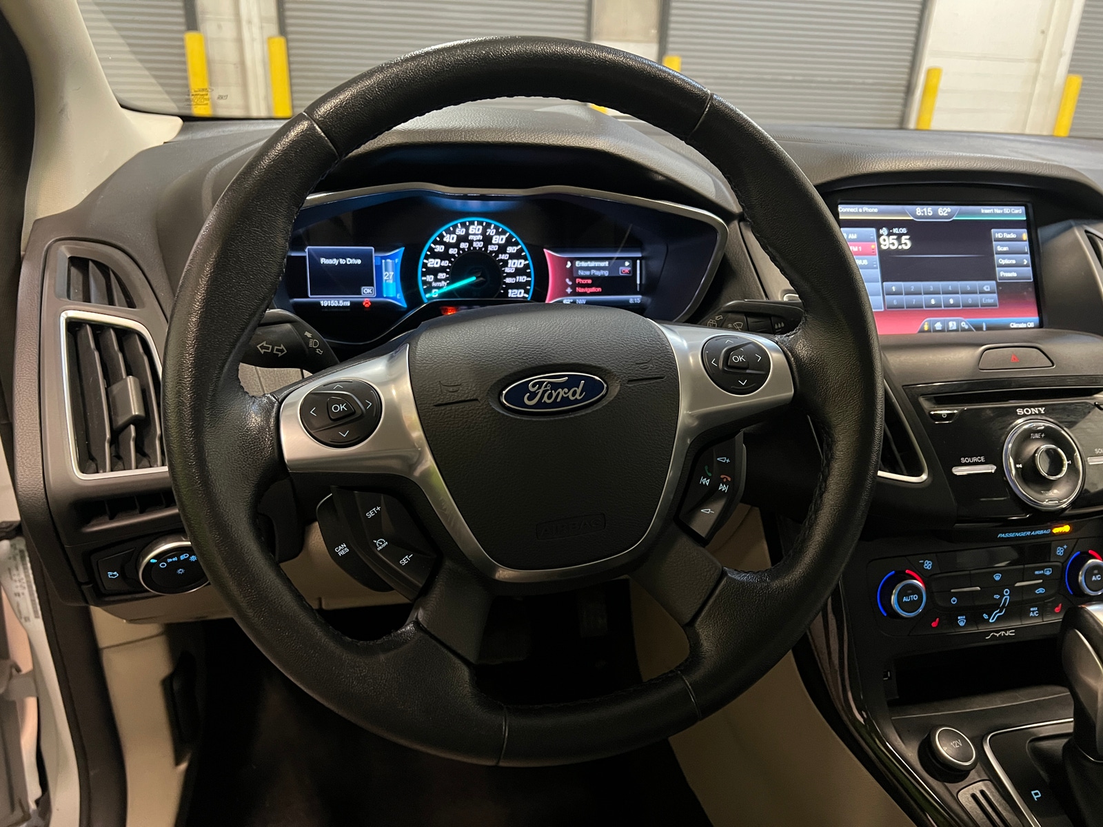 Thumbnail: 2015 Ford Focus - 5