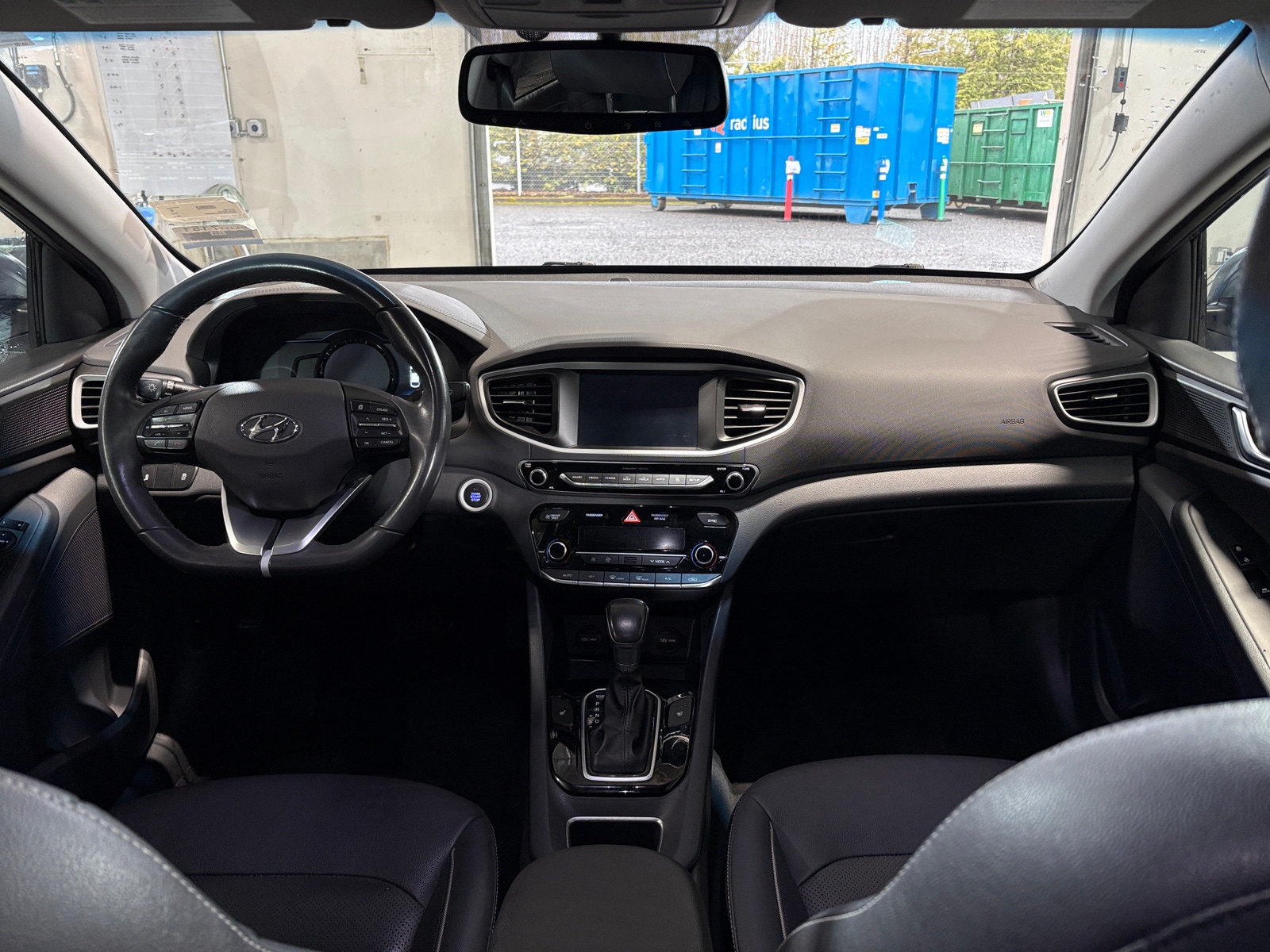 Thumbnail: 2017 Hyundai Ioniq - 2