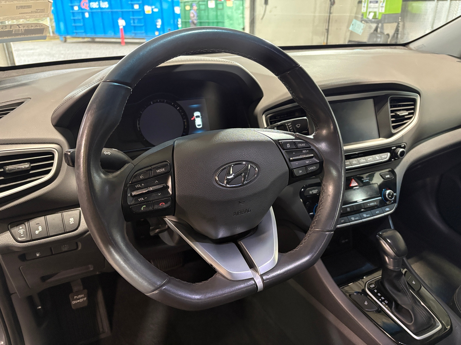 Thumbnail: 2017 Hyundai Ioniq - 4