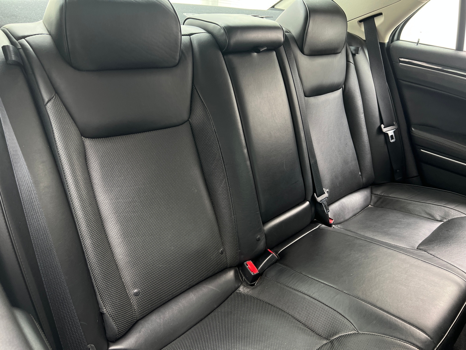 Thumbnail: 2018 Chrysler 300 - 5