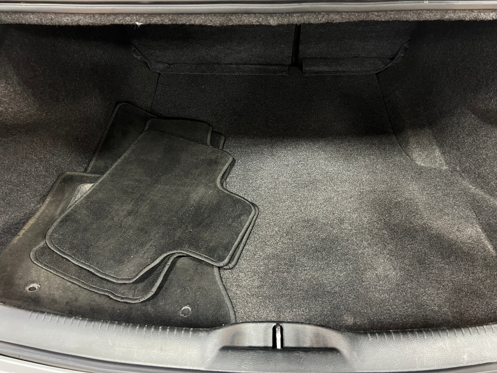 Thumbnail: 2018 Chrysler 300 - 6