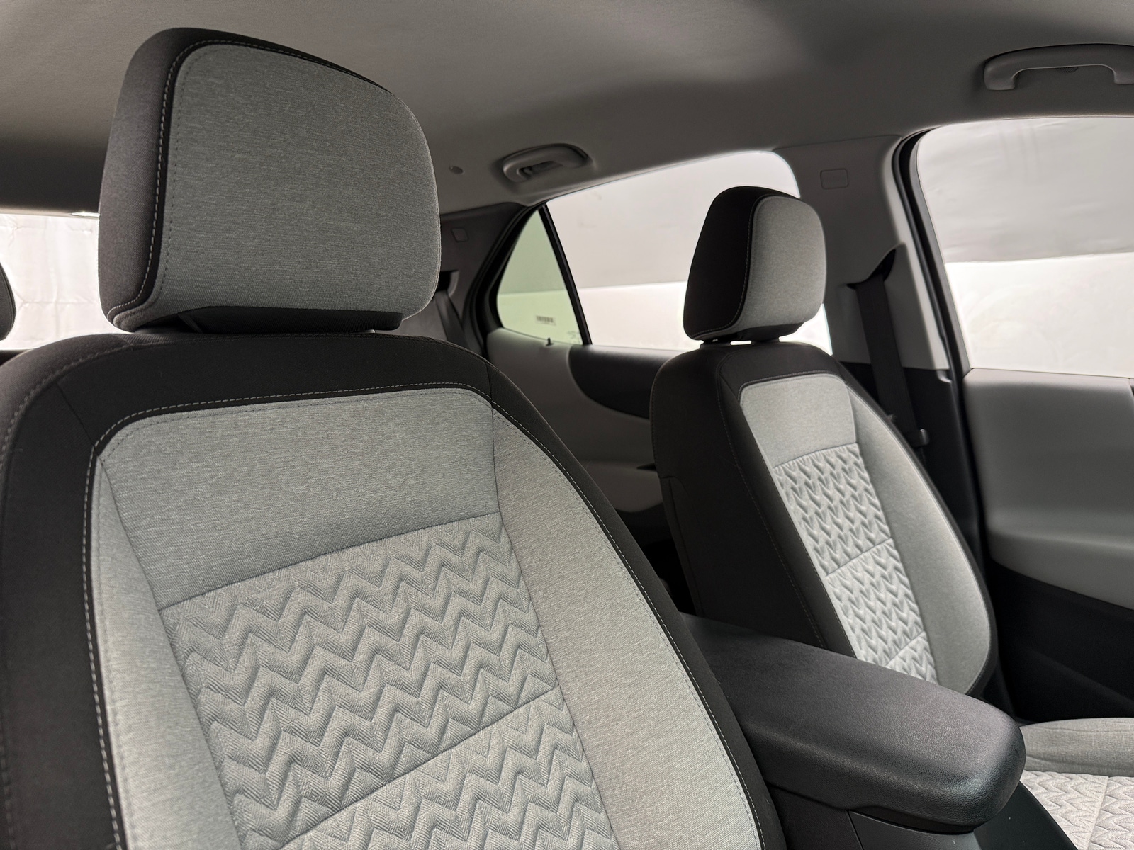 Thumbnail: 2024 Chevrolet Equinox - 2